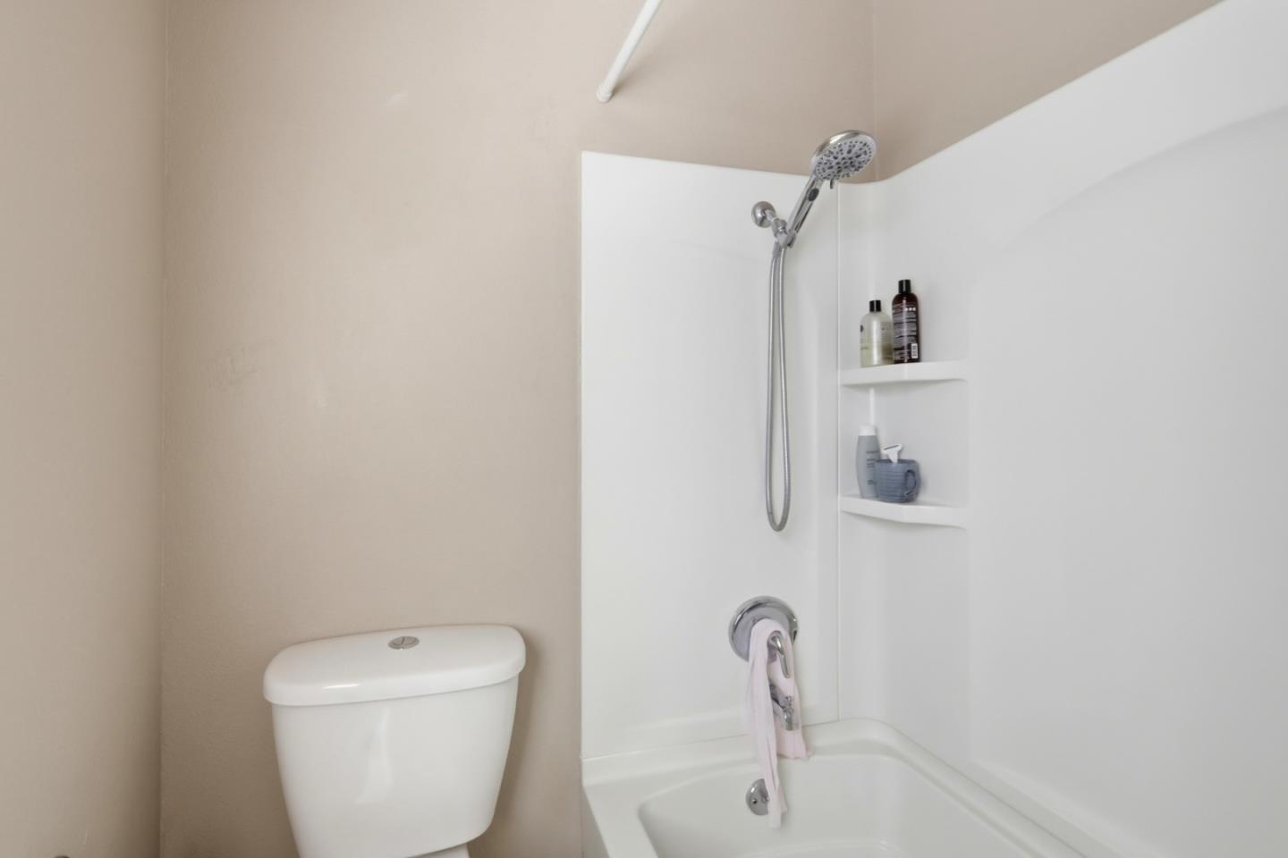 Detail Gallery Image 19 of 27 For 4839 Pine Forest Pl, San Jose,  CA 95118 - 2 Beds | 2 Baths