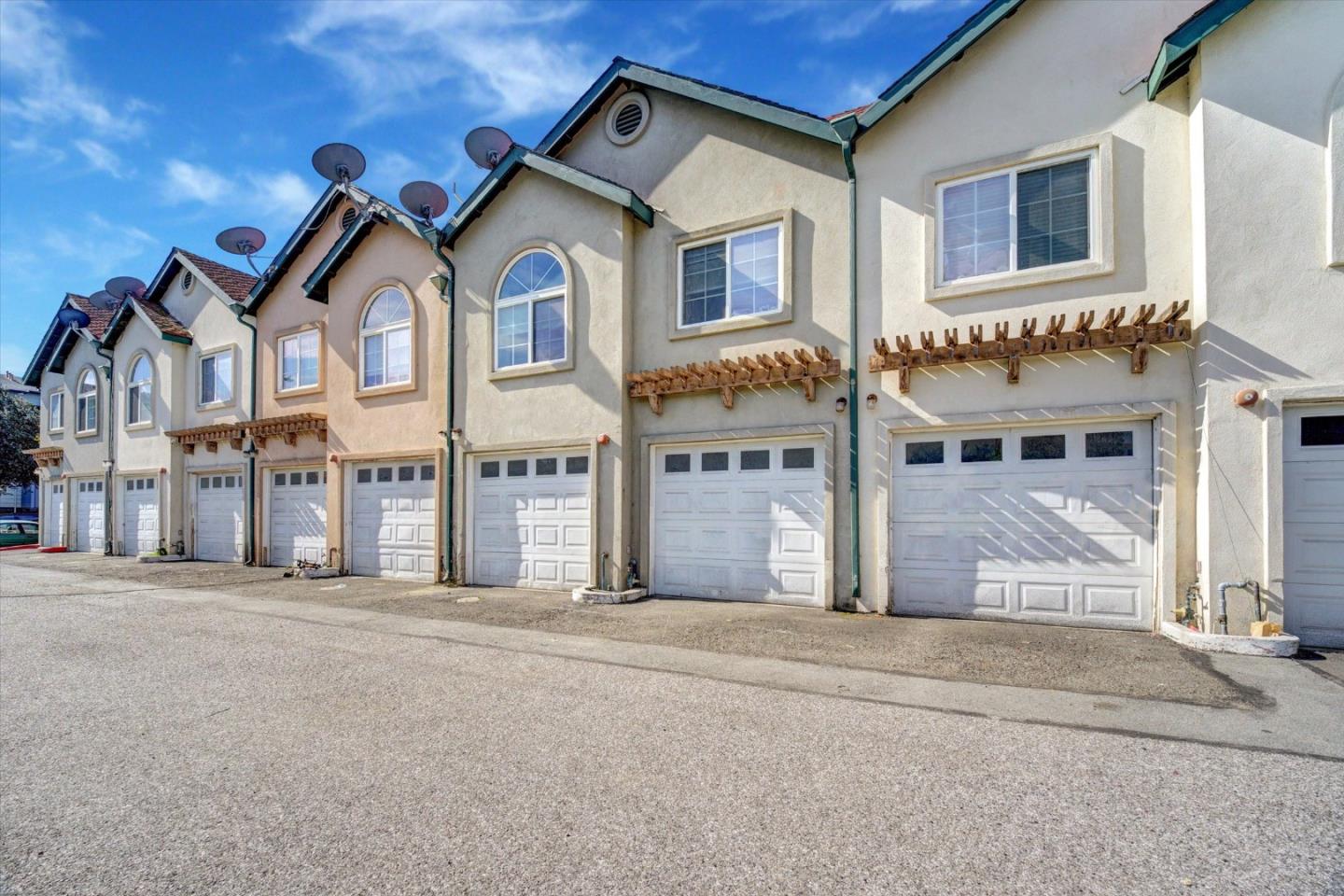 Detail Gallery Image 33 of 36 For 29192 Dixon St, Hayward,  CA 94544 - 3 Beds | 2/1 Baths