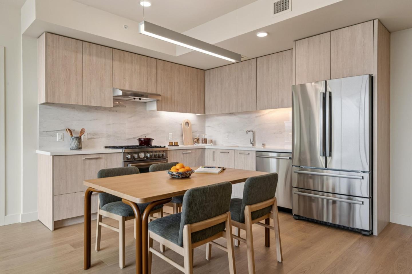 Detail Gallery Image 10 of 29 For 188 W Saint James St #10804,  San Jose,  CA 95110 - 2 Beds | 2 Baths