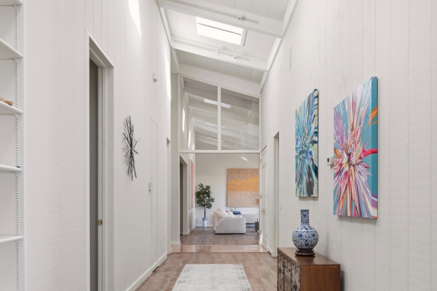 Detail Gallery Image 15 of 32 For 1651 Crespi Ln, Pebble Beach,  CA 93953 - 4 Beds | 2/1 Baths