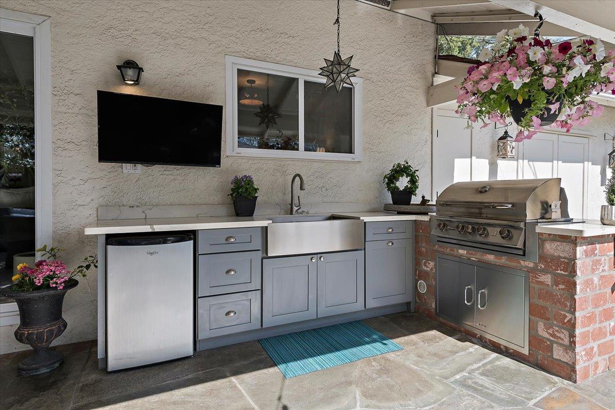 Detail Gallery Image 22 of 27 For 1722 Sweetbriar Dr, San Jose,  CA 95125 - 4 Beds | 2/1 Baths