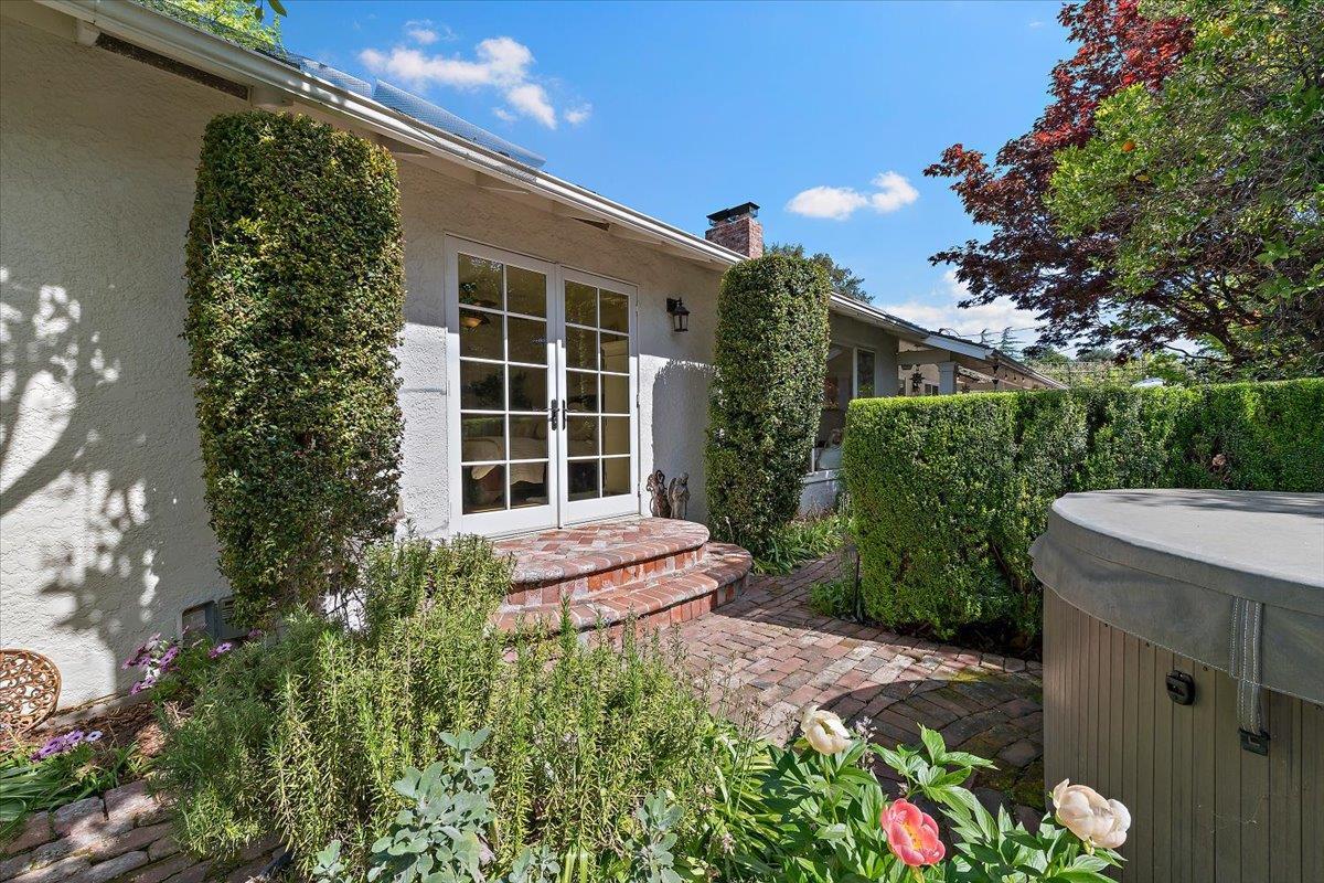 Detail Gallery Image 27 of 27 For 1722 Sweetbriar Dr, San Jose,  CA 95125 - 4 Beds | 2/1 Baths