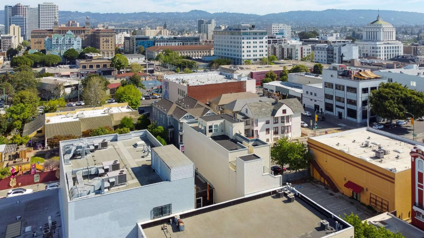 Detail Gallery Image 34 of 45 For 275 9th St #3,  Oakland,  CA 94607 - 3 Beds | 2 Baths