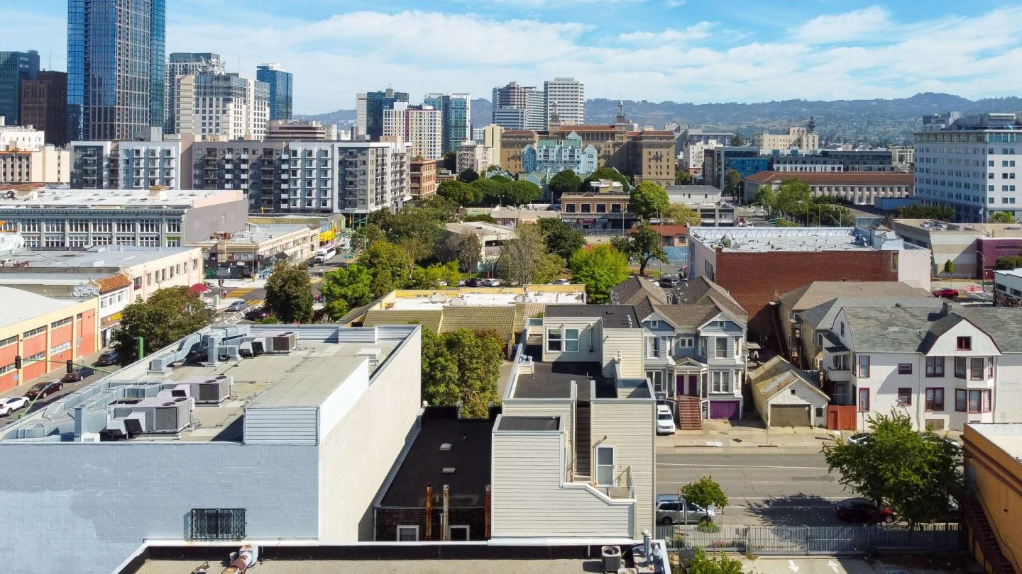 Detail Gallery Image 35 of 45 For 275 9th St #3,  Oakland,  CA 94607 - 3 Beds | 2 Baths