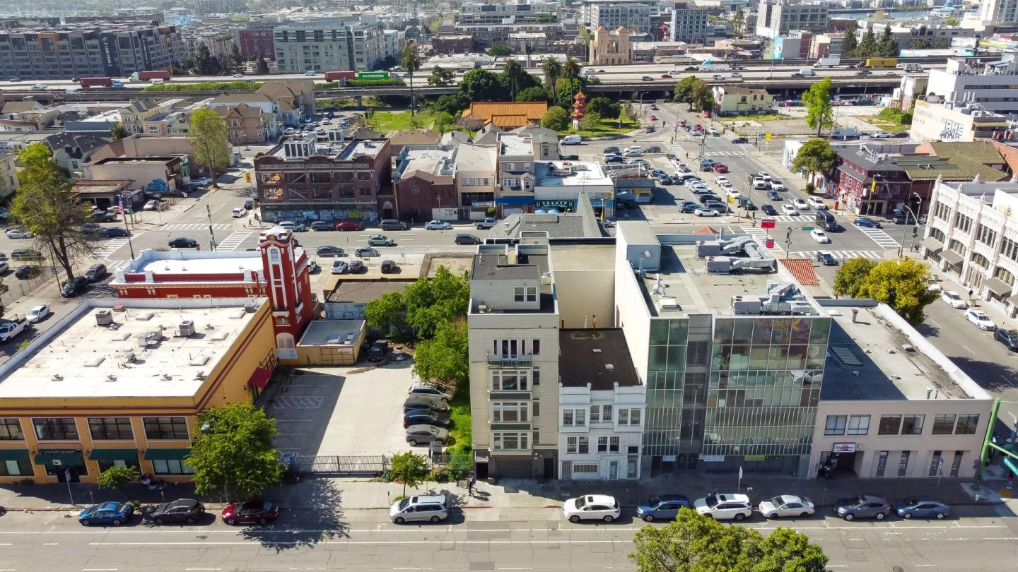 Detail Gallery Image 43 of 45 For 275 9th St #3,  Oakland,  CA 94607 - 3 Beds | 2 Baths