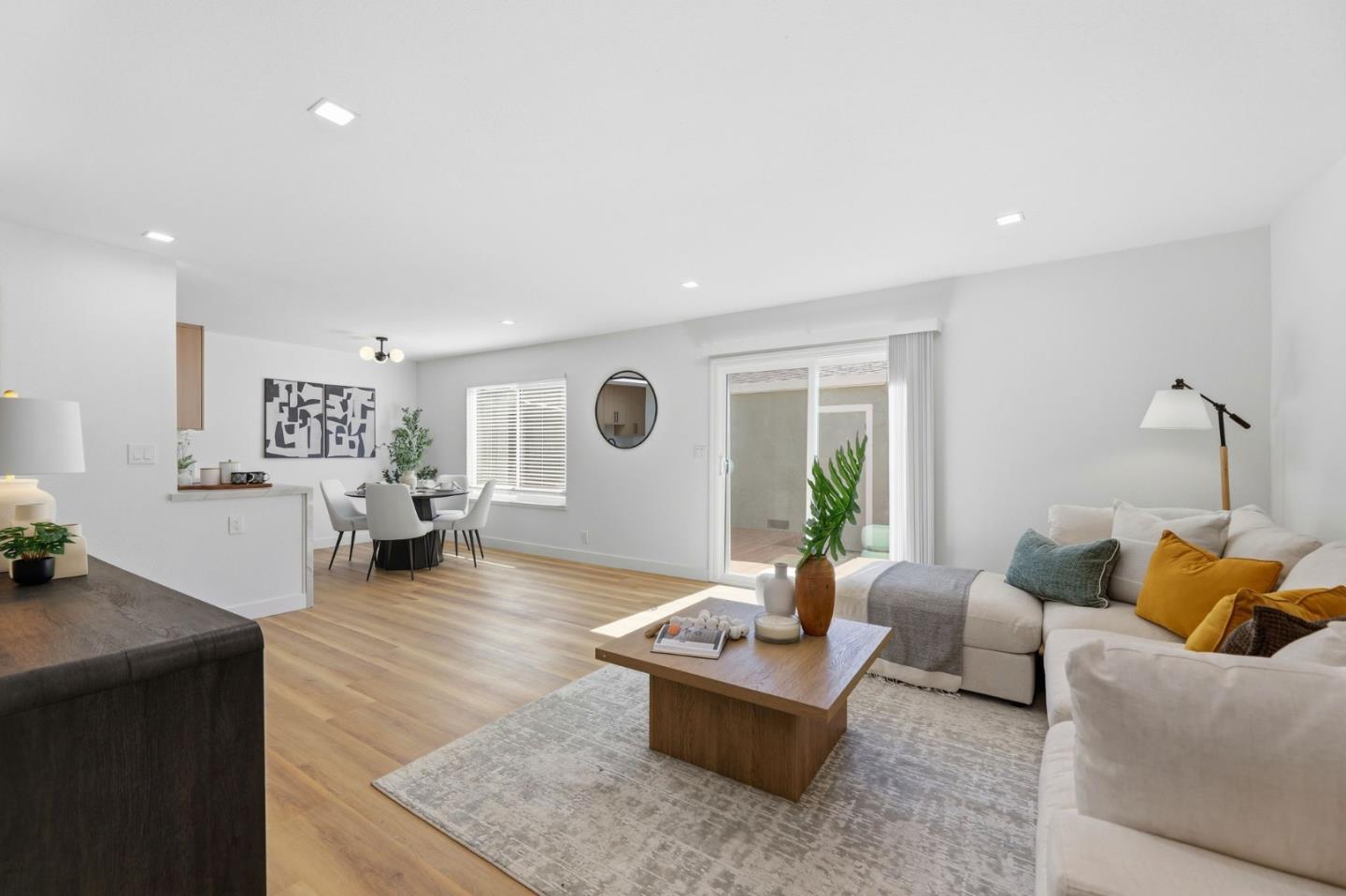 Detail Gallery Image 2 of 14 For 1097 Ribisi Cir, San Jose,  CA 95131 - 3 Beds | 1 Baths