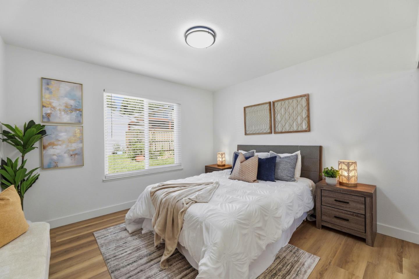 Detail Gallery Image 6 of 14 For 1097 Ribisi Cir, San Jose,  CA 95131 - 3 Beds | 1 Baths