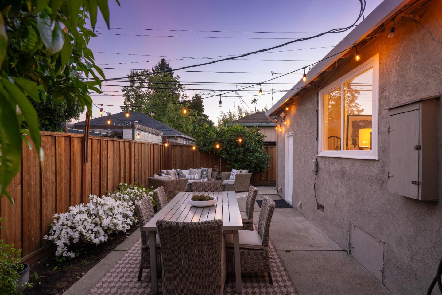 Detail Gallery Image 20 of 22 For 910 Folkstone Ave, San Mateo,  CA 94402 - 3 Beds | 1 Baths