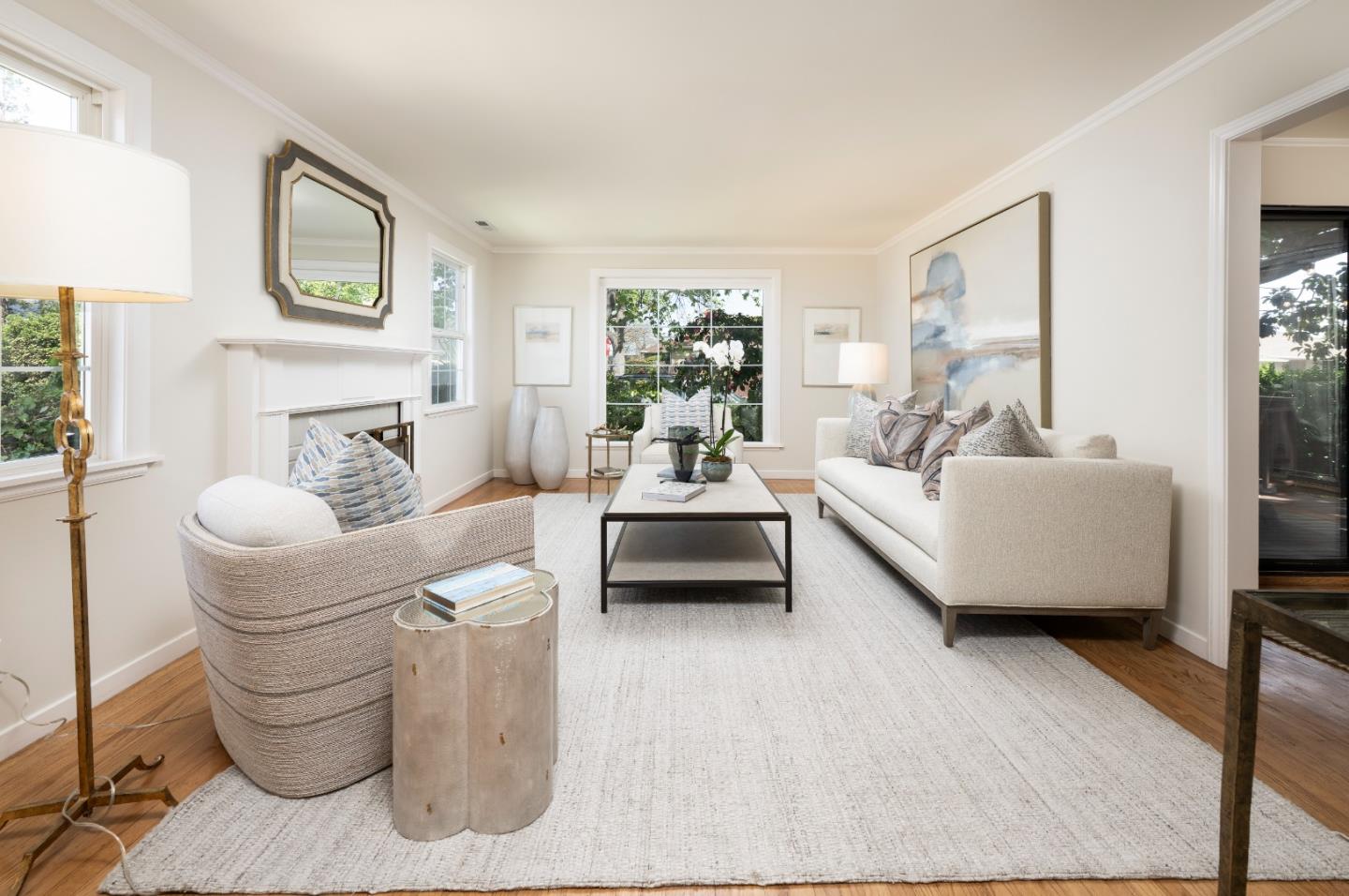 Detail Gallery Image 4 of 22 For 910 Folkstone Ave, San Mateo,  CA 94402 - 3 Beds | 1 Baths