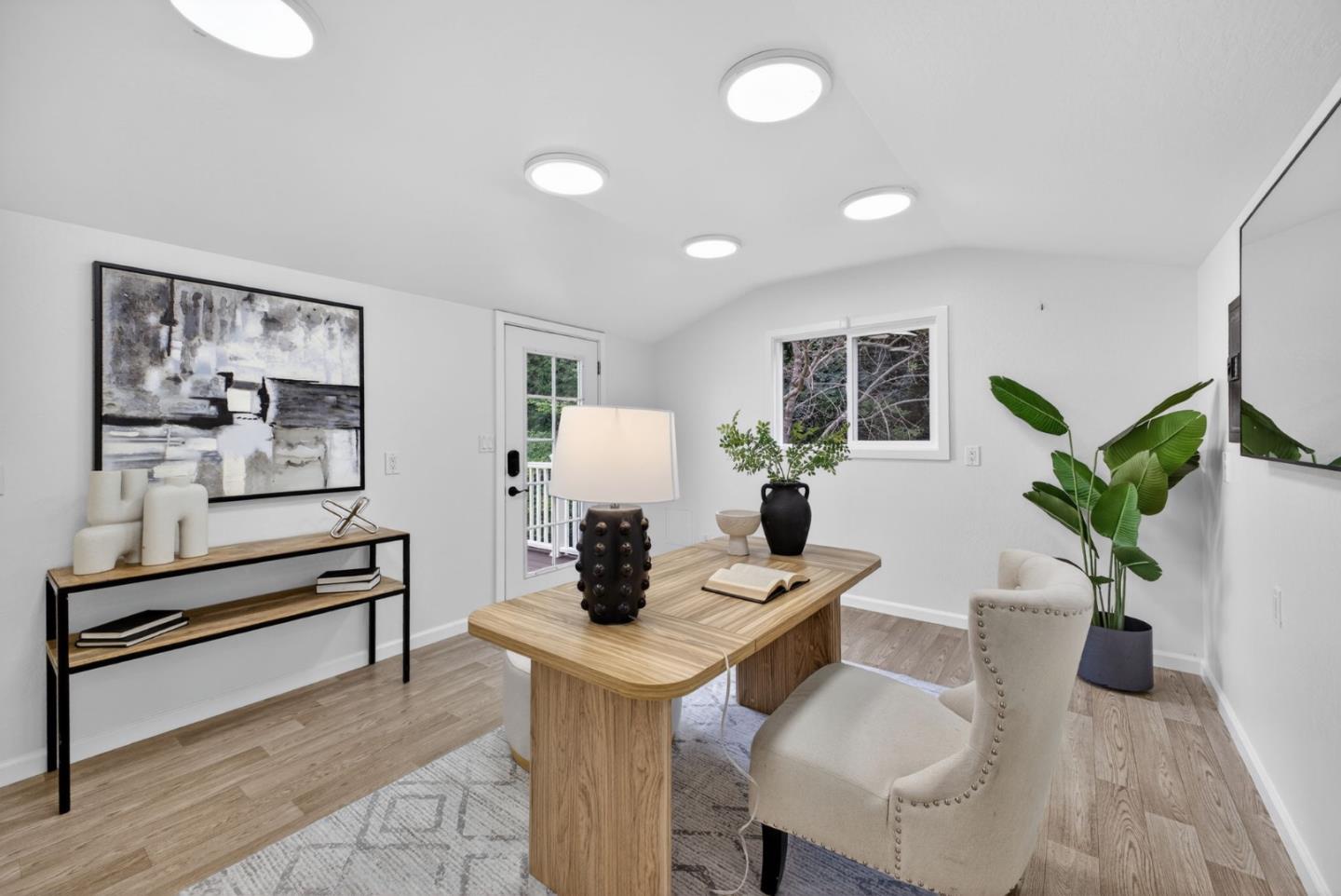 Detail Gallery Image 103 of 105 For 815 Crystal Springs Rd, Hillsborough,  CA 94010 - 4 Beds | 3/1 Baths