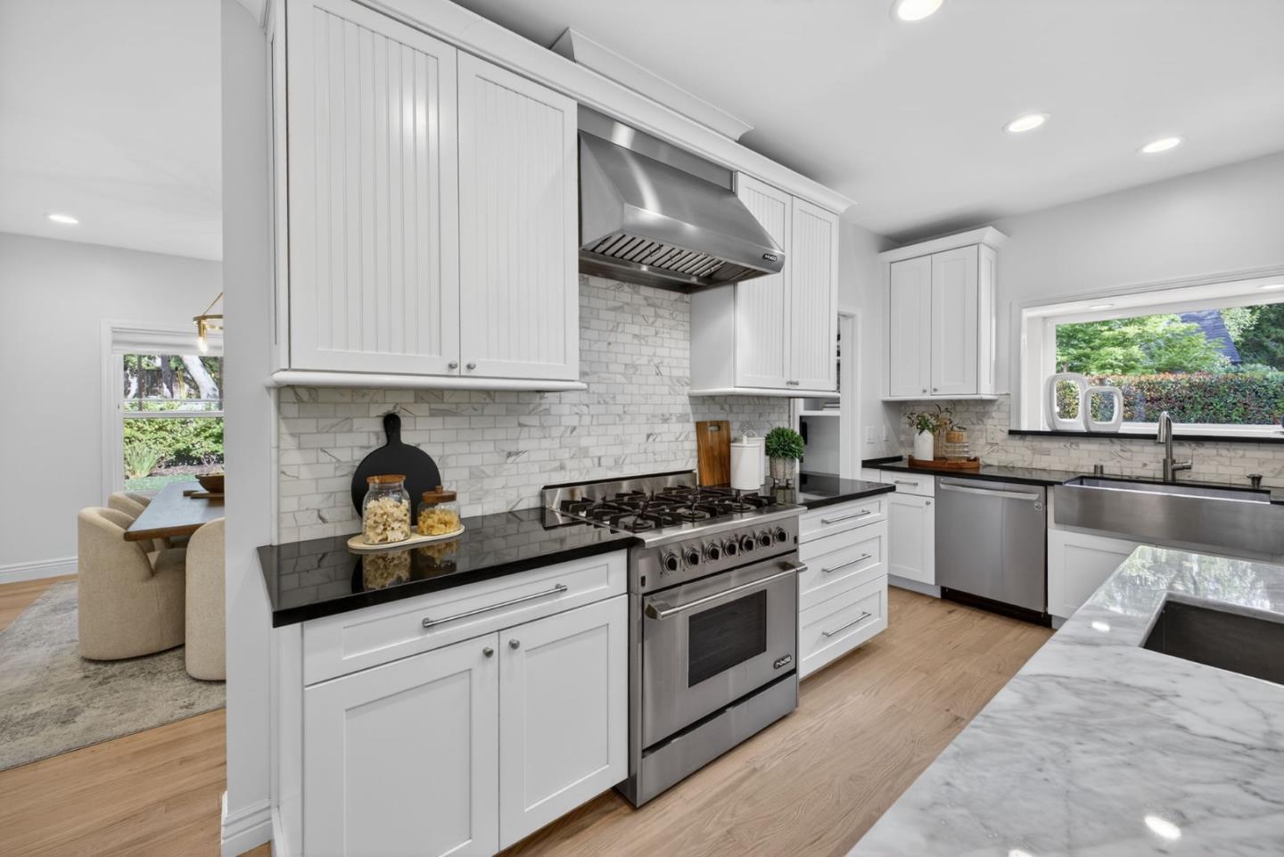 Detail Gallery Image 12 of 105 For 815 Crystal Springs Rd, Hillsborough,  CA 94010 - 4 Beds | 3/1 Baths