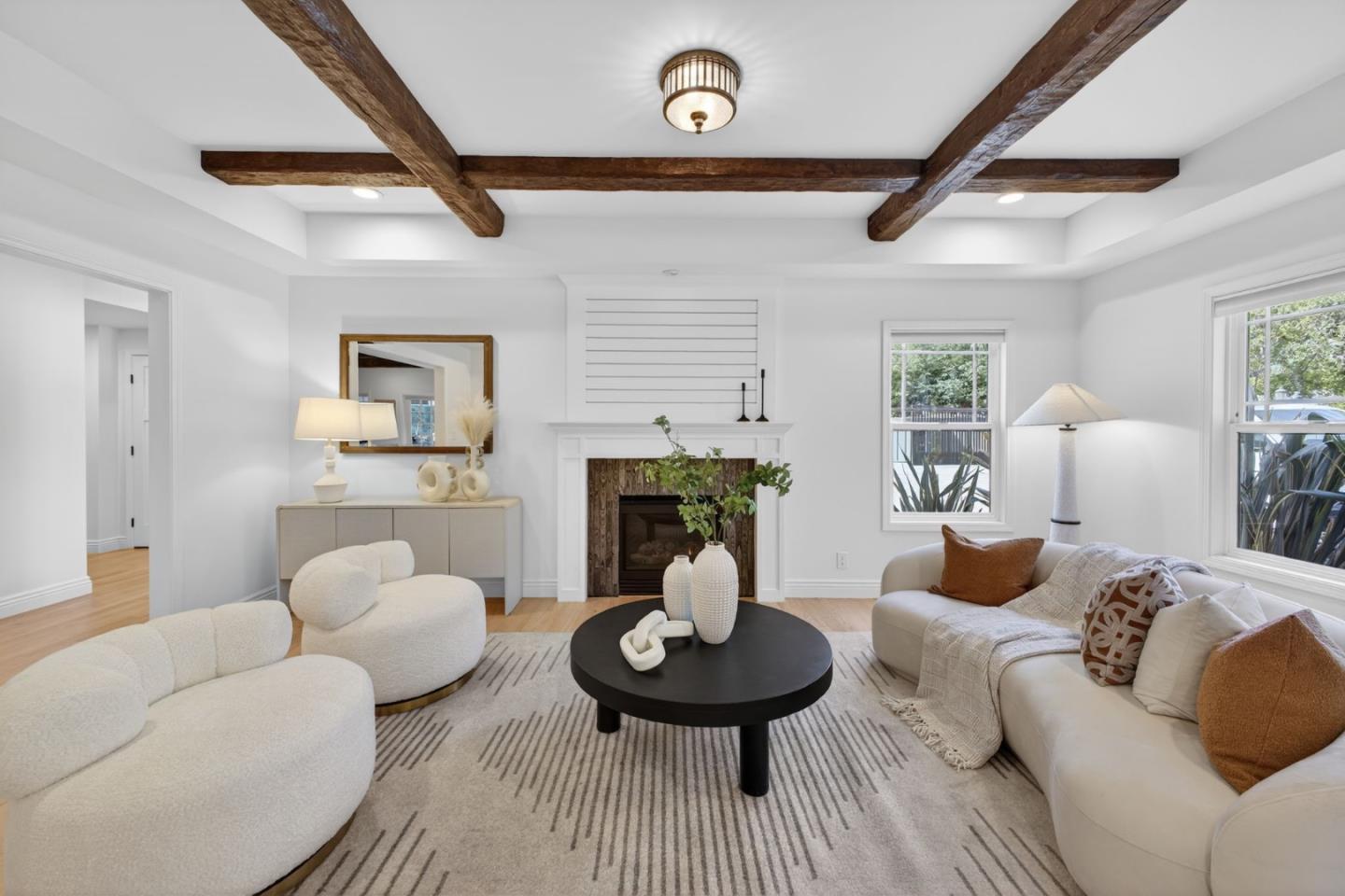 Detail Gallery Image 29 of 105 For 815 Crystal Springs Rd, Hillsborough,  CA 94010 - 4 Beds | 3/1 Baths