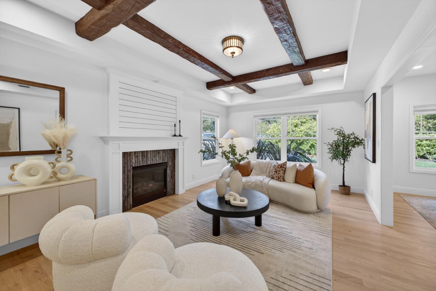 Detail Gallery Image 31 of 105 For 815 Crystal Springs Rd, Hillsborough,  CA 94010 - 4 Beds | 3/1 Baths