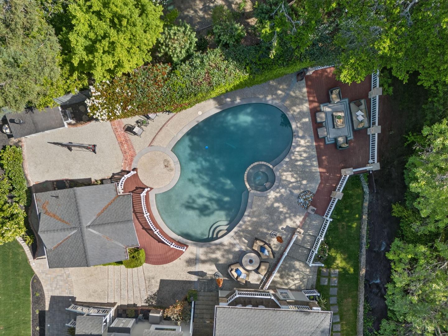 Detail Gallery Image 94 of 105 For 815 Crystal Springs Rd, Hillsborough,  CA 94010 - 4 Beds | 3/1 Baths