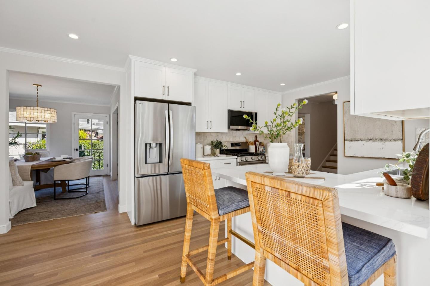 Detail Gallery Image 33 of 89 For 22 De Sabla Rd, San Mateo,  CA 94402 - 2 Beds | 2/1 Baths