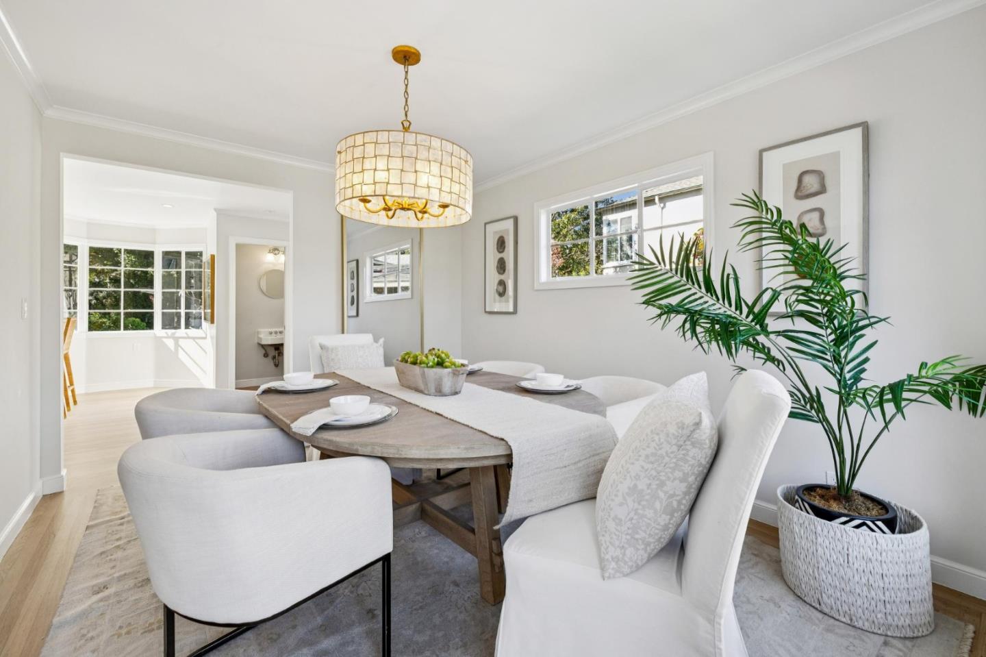 Detail Gallery Image 37 of 89 For 22 De Sabla Rd, San Mateo,  CA 94402 - 2 Beds | 2/1 Baths