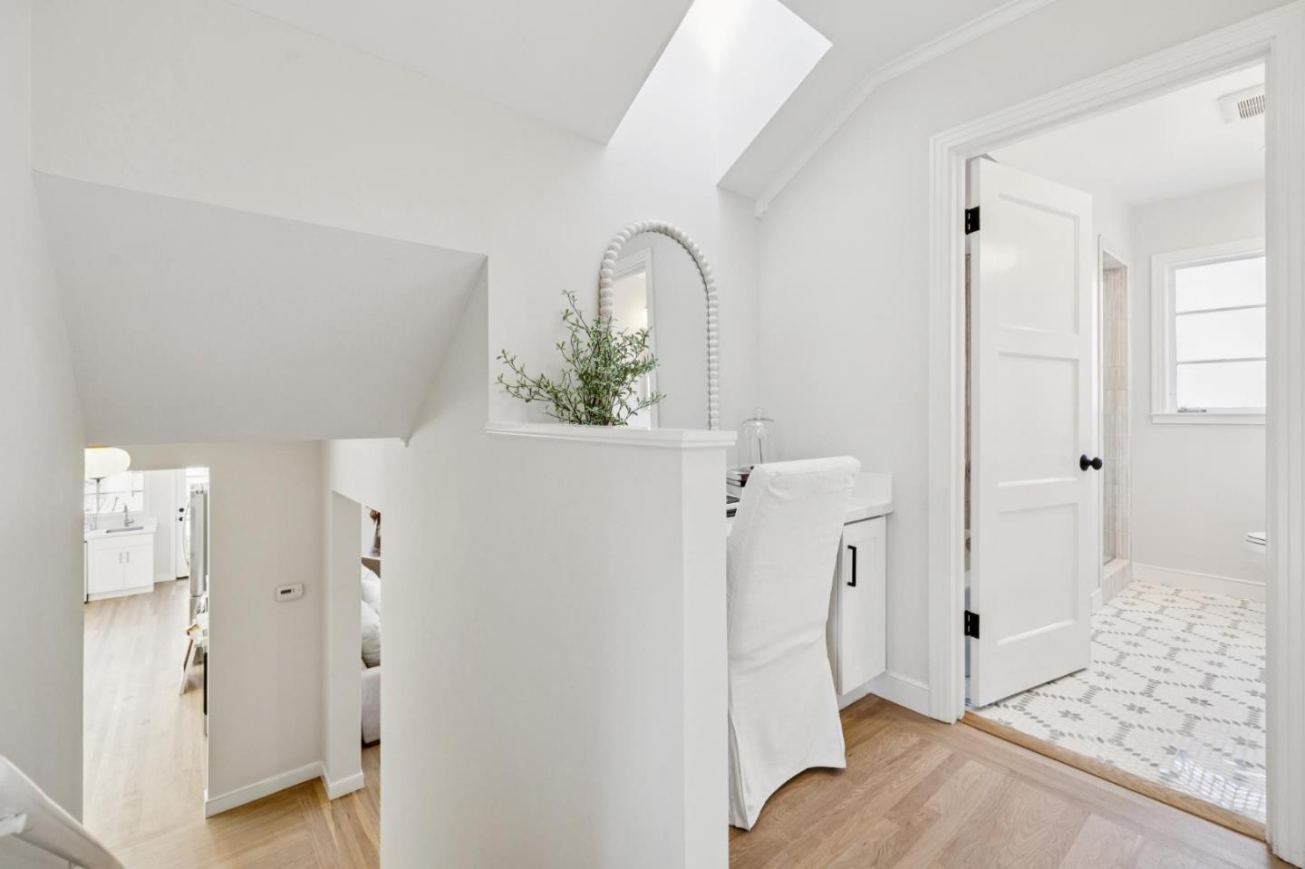 Detail Gallery Image 54 of 89 For 22 De Sabla Rd, San Mateo,  CA 94402 - 2 Beds | 2/1 Baths