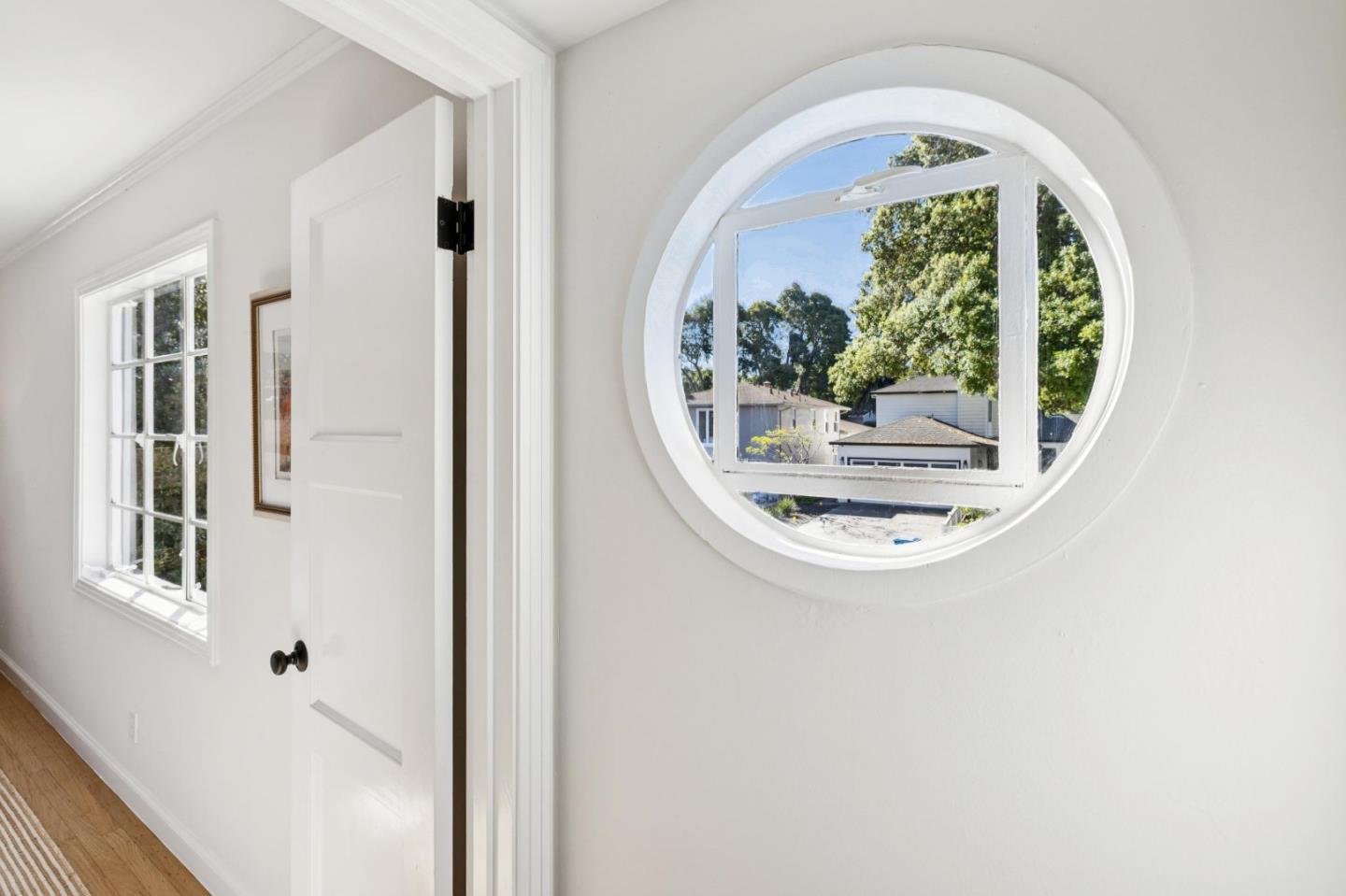 Detail Gallery Image 58 of 89 For 22 De Sabla Rd, San Mateo,  CA 94402 - 2 Beds | 2/1 Baths