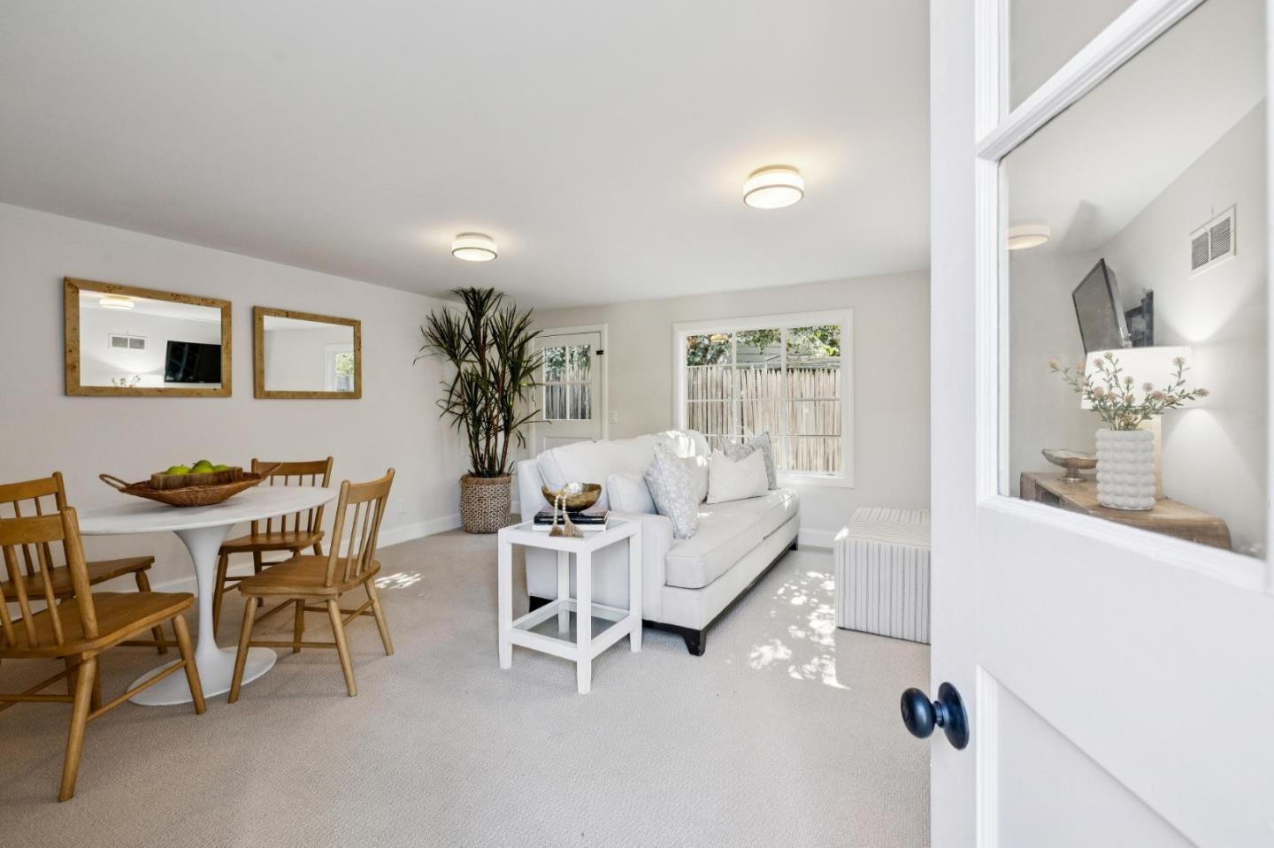 Detail Gallery Image 71 of 89 For 22 De Sabla Rd, San Mateo,  CA 94402 - 2 Beds | 2/1 Baths