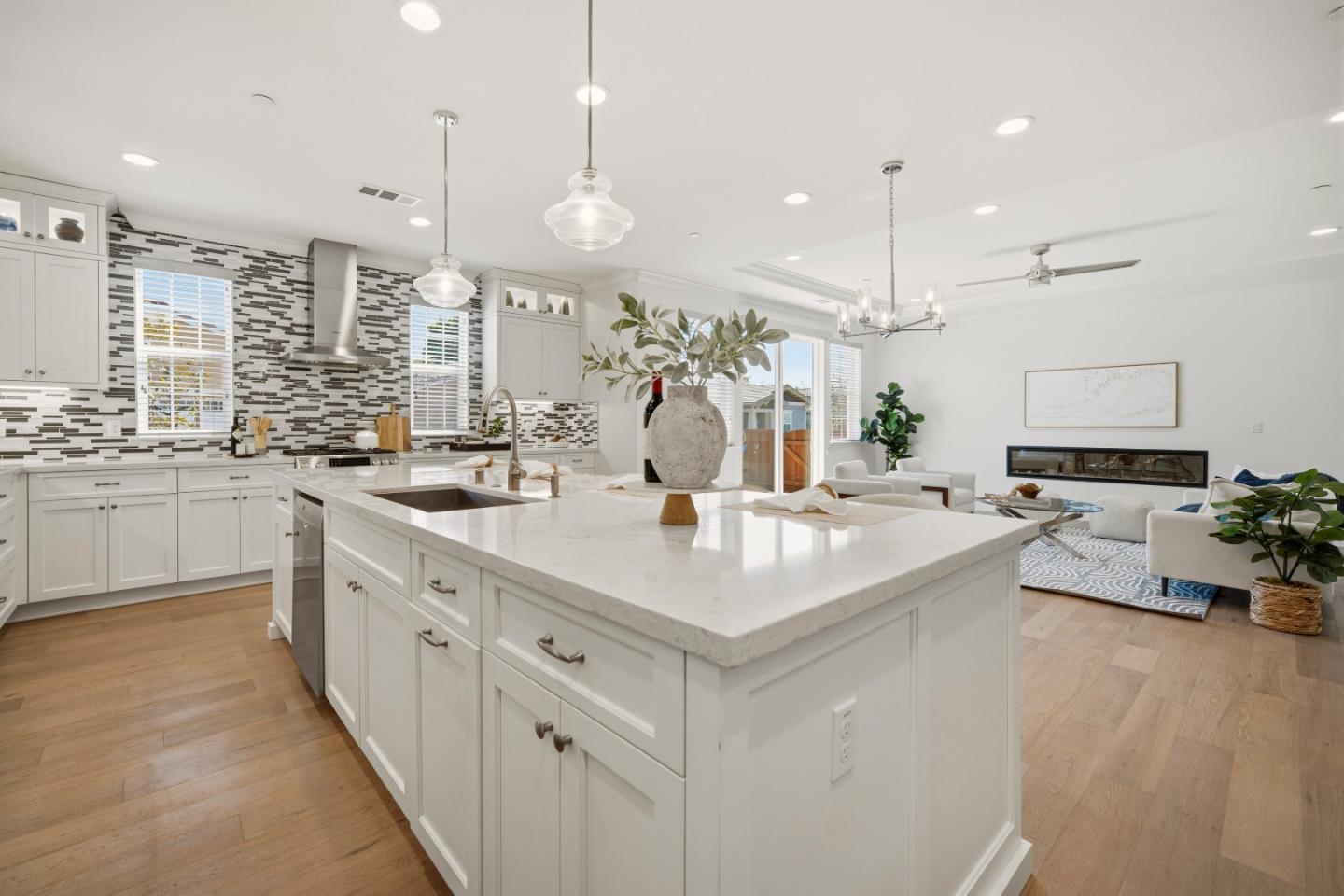 Detail Gallery Image 14 of 48 For 1181 Mcclellan St, Hollister,  CA 95023 - 2 Beds | 2 Baths