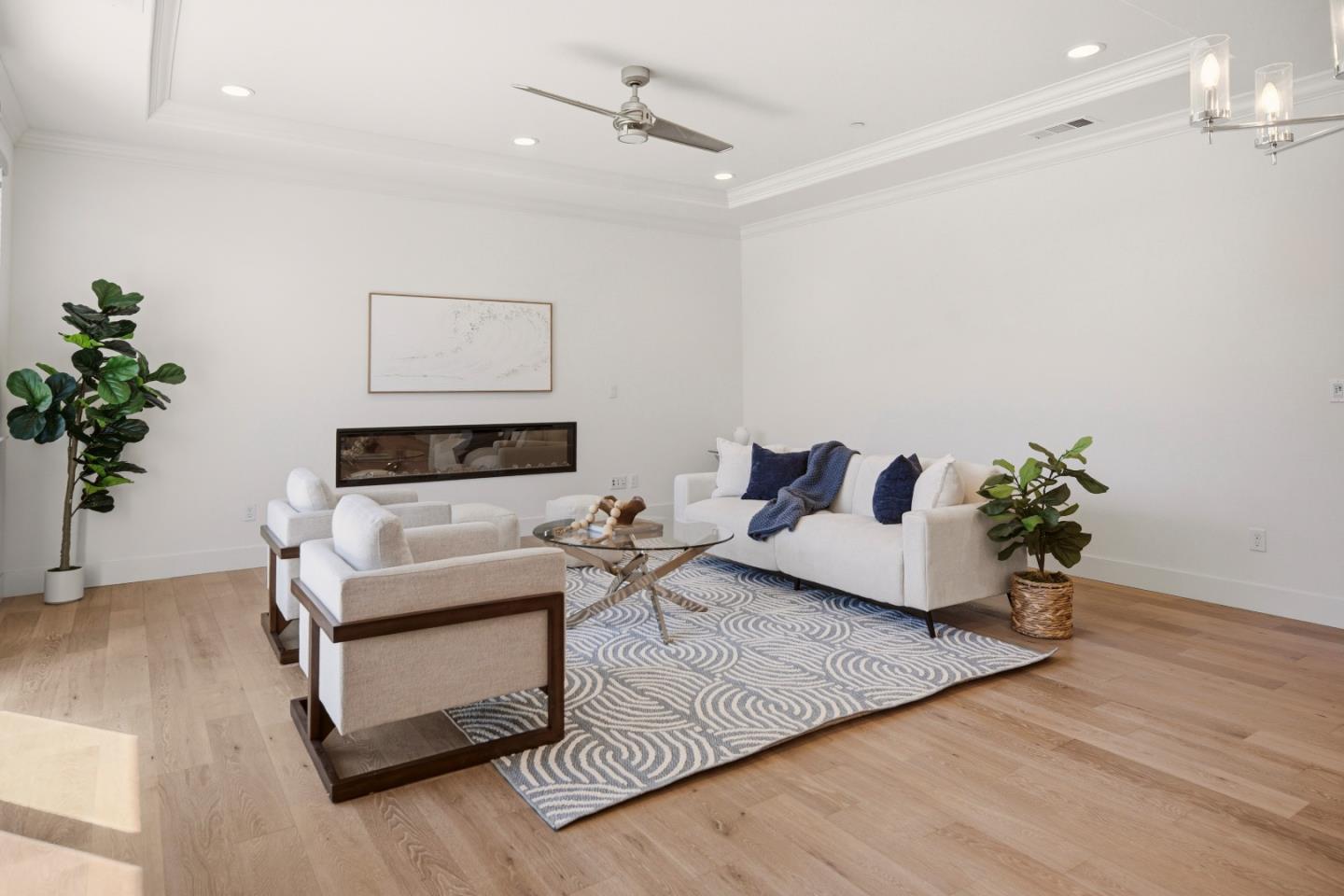 Detail Gallery Image 15 of 48 For 1181 Mcclellan St, Hollister,  CA 95023 - 2 Beds | 2 Baths