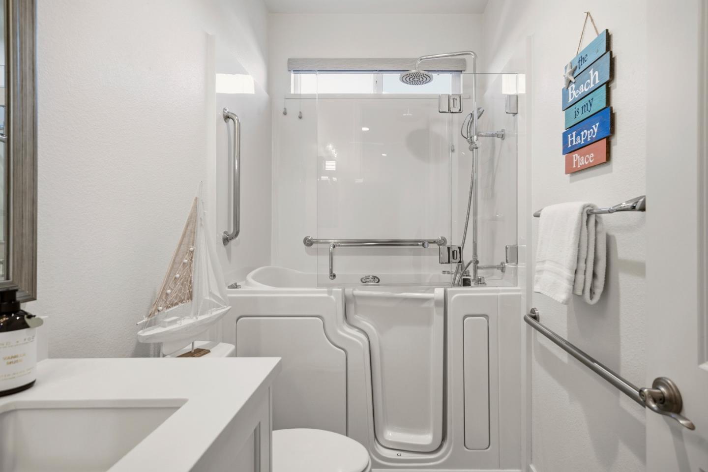 Detail Gallery Image 20 of 48 For 1181 Mcclellan St, Hollister,  CA 95023 - 2 Beds | 2 Baths