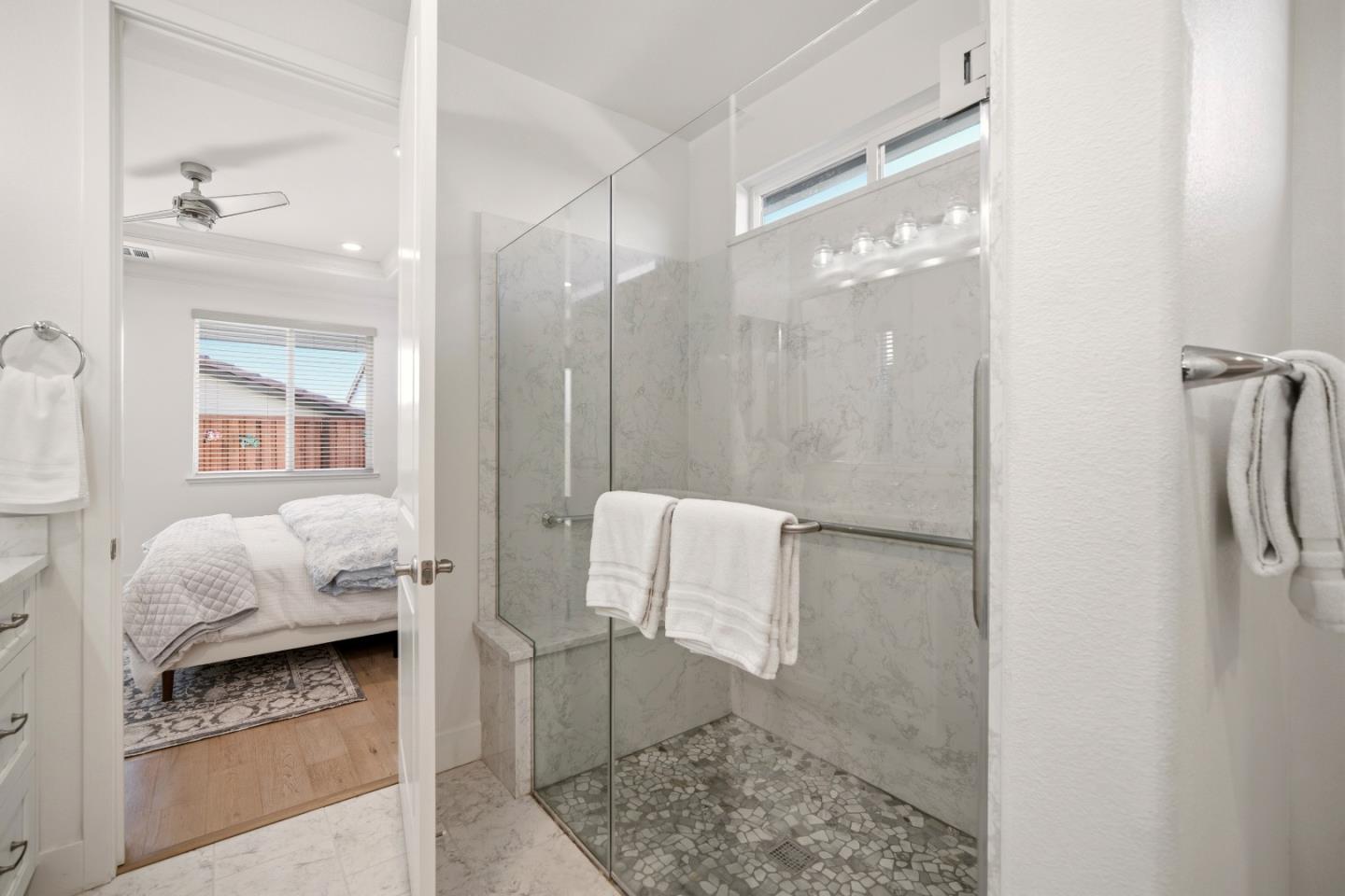 Detail Gallery Image 31 of 48 For 1181 Mcclellan St, Hollister,  CA 95023 - 2 Beds | 2 Baths