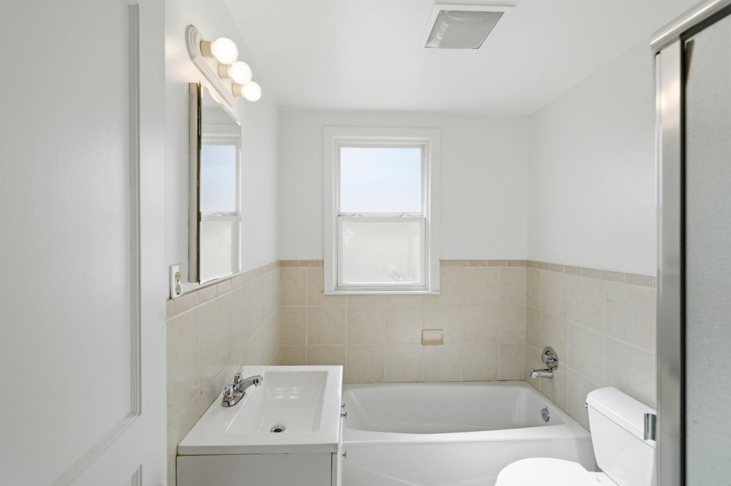 Detail Gallery Image 15 of 22 For 507 Lomita Ave, Millbrae,  CA 94030 - 3 Beds | 1 Baths