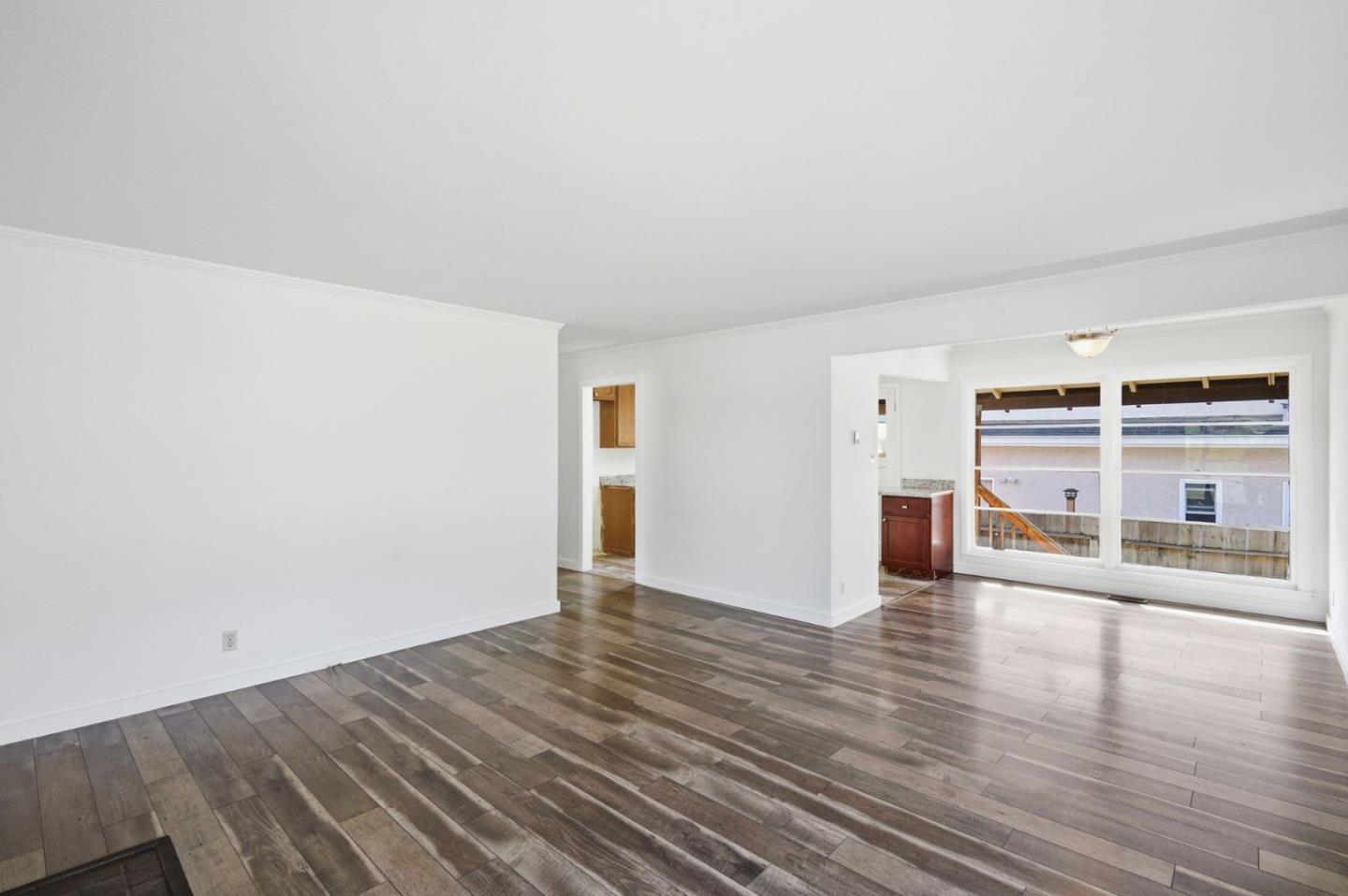 Detail Gallery Image 6 of 22 For 507 Lomita Ave, Millbrae,  CA 94030 - 3 Beds | 1 Baths