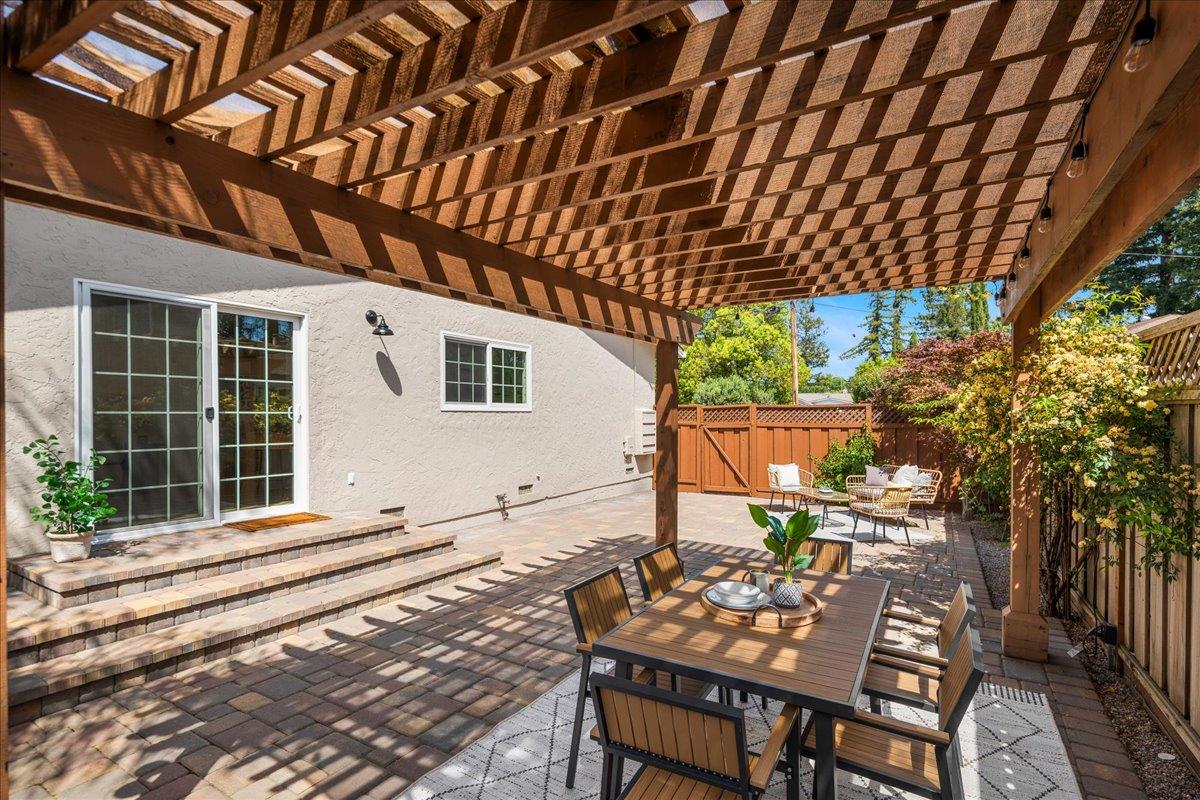 Detail Gallery Image 26 of 33 For 1729 Milton St, Redwood City,  CA 94061 - 3 Beds | 2 Baths
