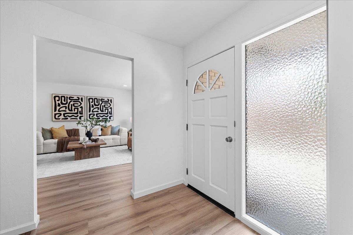 Detail Gallery Image 4 of 33 For 1729 Milton St, Redwood City,  CA 94061 - 3 Beds | 2 Baths