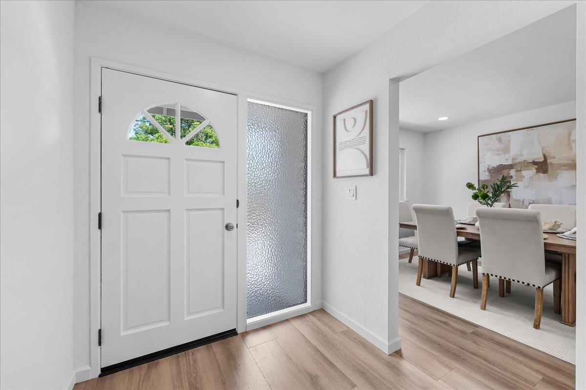 Detail Gallery Image 7 of 33 For 1729 Milton St, Redwood City,  CA 94061 - 3 Beds | 2 Baths