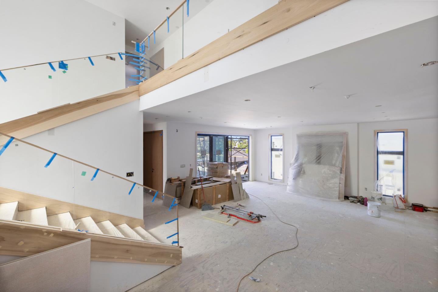 Detail Gallery Image 10 of 21 For 18 Bel Aire Ln, San Mateo,  CA 94402 - 5 Beds | 4/1 Baths