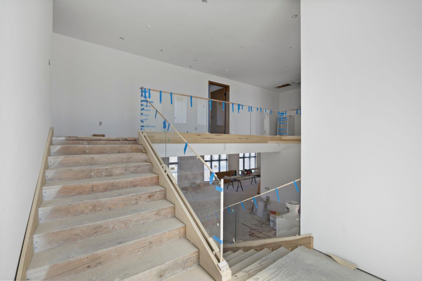 Detail Gallery Image 12 of 21 For 18 Bel Aire Ln, San Mateo,  CA 94402 - 5 Beds | 4/1 Baths