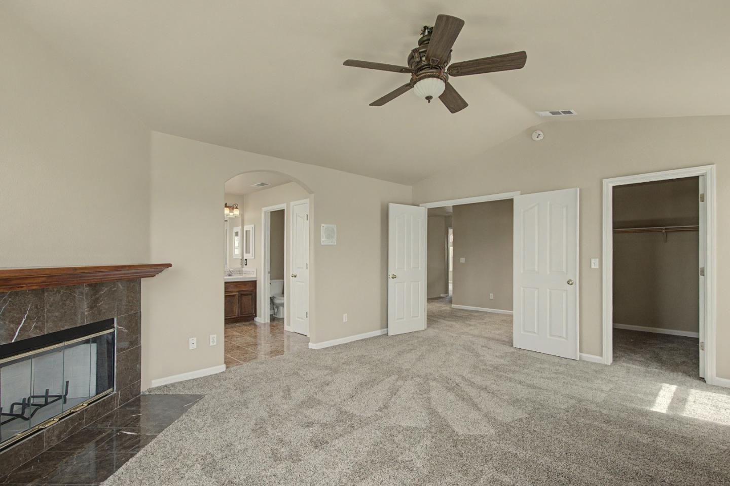 Detail Gallery Image 24 of 57 For 1753 Mills, Los Banos,  CA 93635 - 4 Beds | 3 Baths