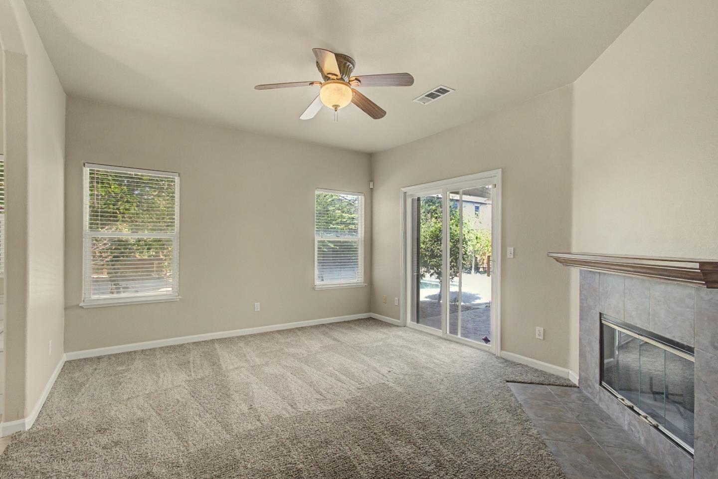 Detail Gallery Image 46 of 57 For 1753 Mills, Los Banos,  CA 93635 - 4 Beds | 3 Baths