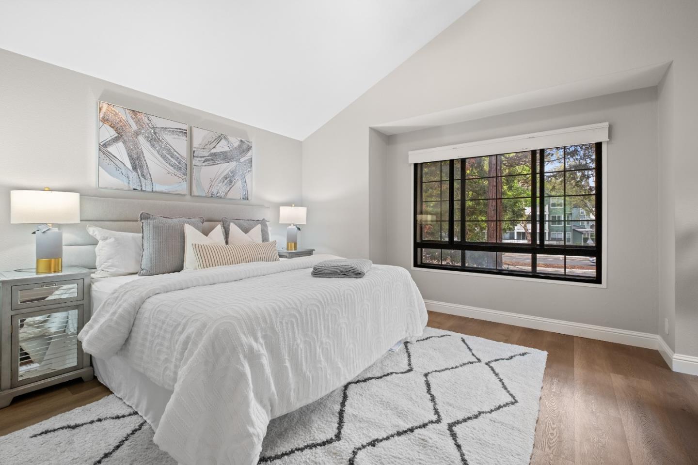 Detail Gallery Image 20 of 43 For 1578 Shanghai Cir, San Jose,  CA 95131 - 3 Beds | 2/1 Baths