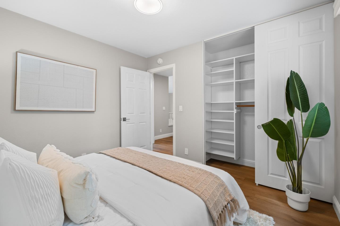 Detail Gallery Image 31 of 43 For 1578 Shanghai Cir, San Jose,  CA 95131 - 3 Beds | 2/1 Baths