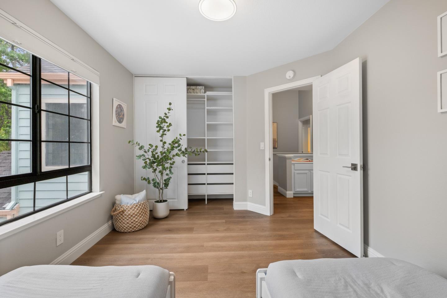 Detail Gallery Image 32 of 43 For 1578 Shanghai Cir, San Jose,  CA 95131 - 3 Beds | 2/1 Baths