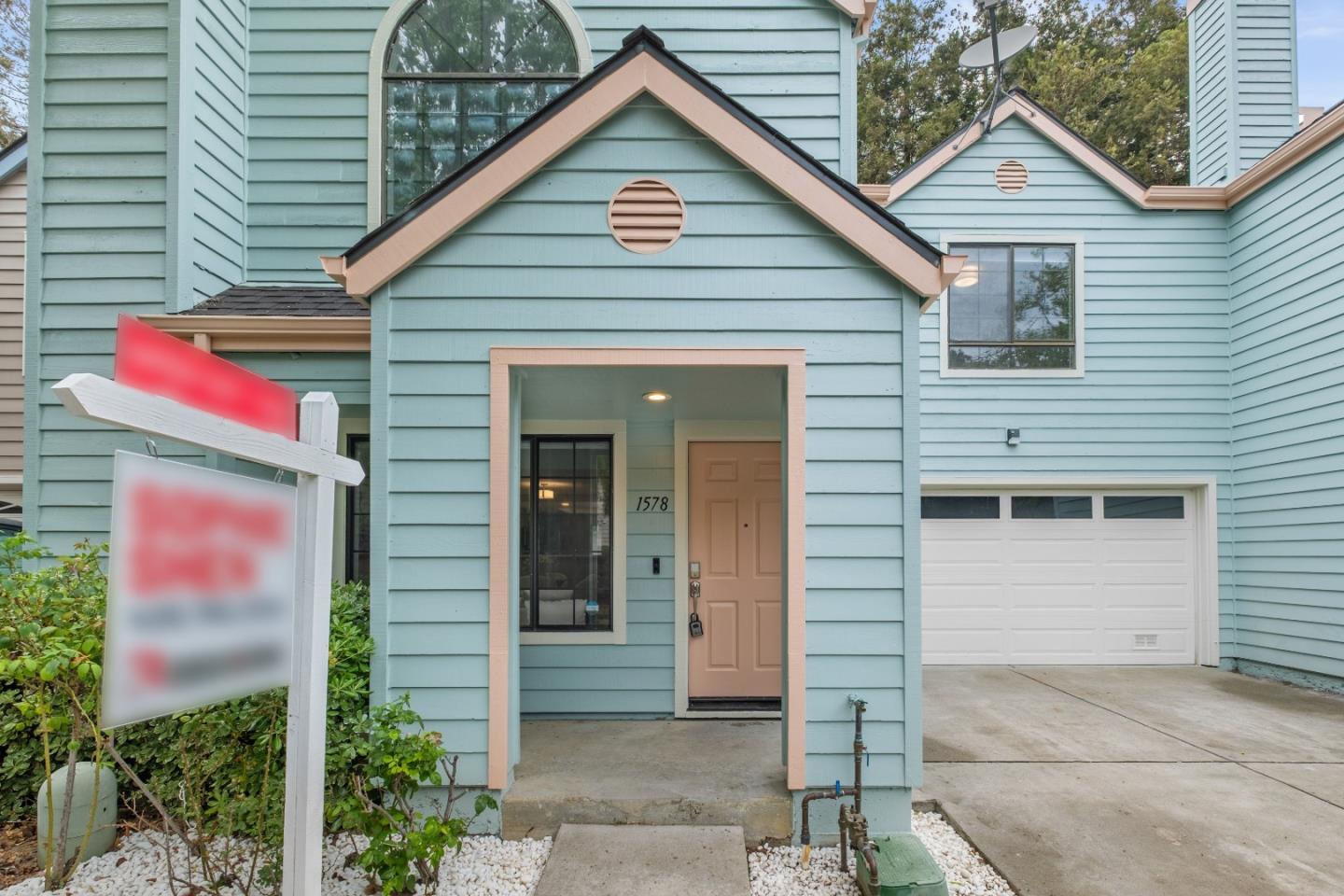 Detail Gallery Image 41 of 43 For 1578 Shanghai Cir, San Jose,  CA 95131 - 3 Beds | 2/1 Baths