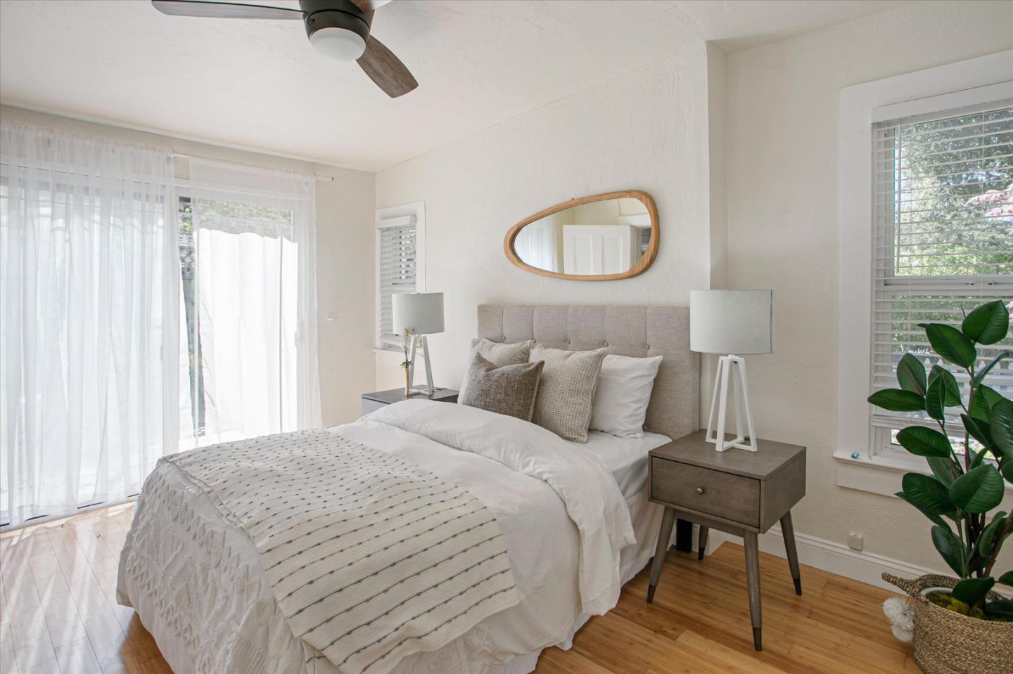 Detail Gallery Image 20 of 53 For 15 &15 1/2 Stacia St, Los Gatos,  CA 95030 - 5 Beds | 3 Baths