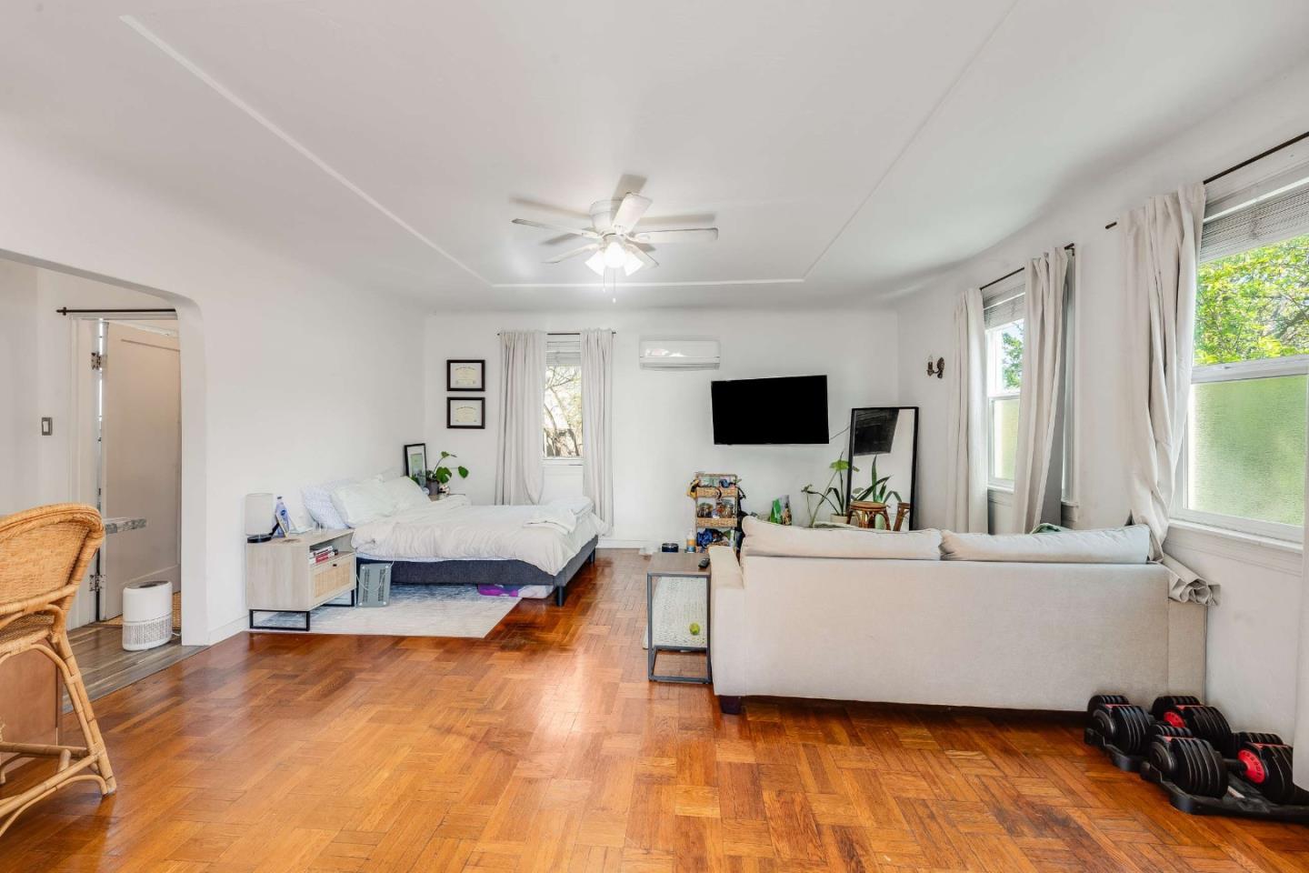 Detail Gallery Image 21 of 37 For 798 Hudson St, Redwood City,  CA 94061 - – Beds | – Baths