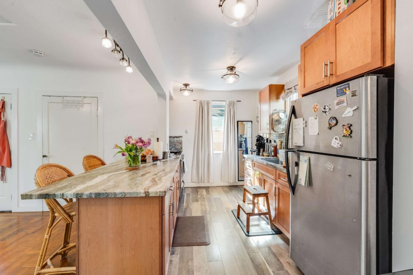 Detail Gallery Image 27 of 37 For 798 Hudson St, Redwood City,  CA 94061 - – Beds | – Baths