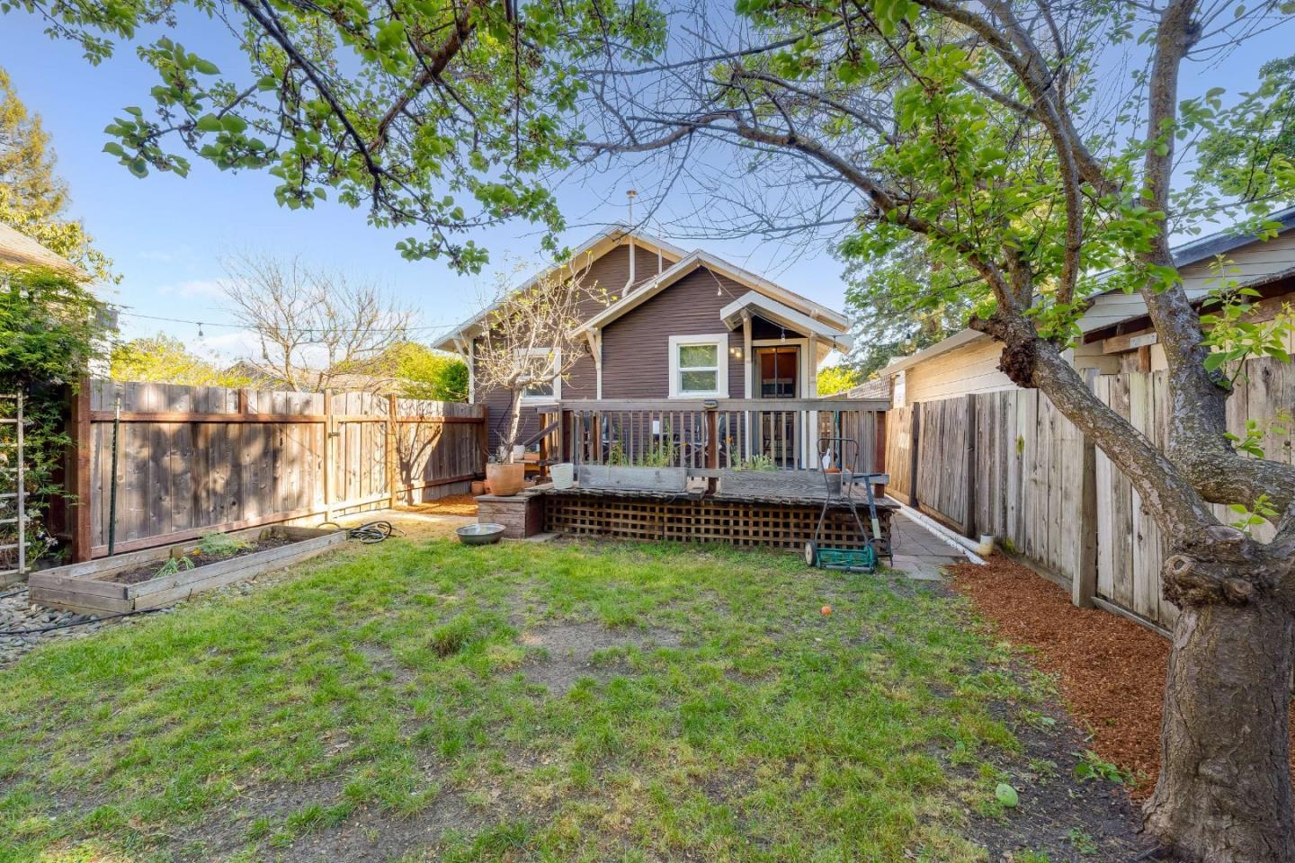 Detail Gallery Image 34 of 37 For 798 Hudson St, Redwood City,  CA 94061 - – Beds | – Baths