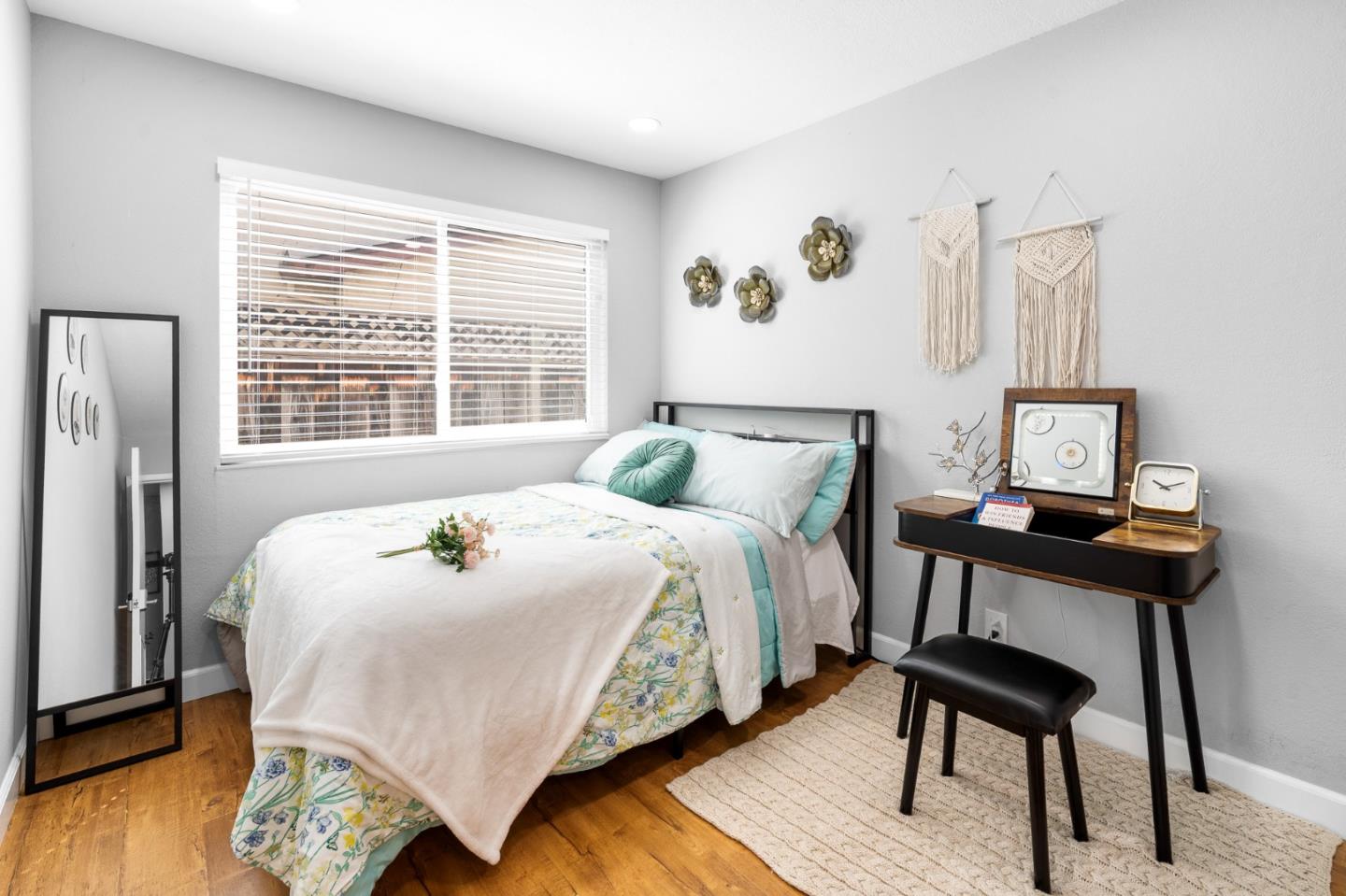 Detail Gallery Image 23 of 36 For 1278 Leeward Dr, San Jose,  CA 95122 - 4 Beds | 2 Baths