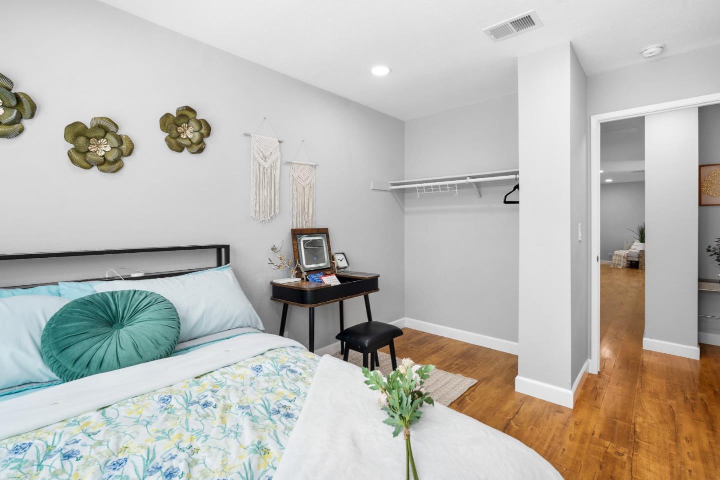 Detail Gallery Image 24 of 36 For 1278 Leeward Dr, San Jose,  CA 95122 - 4 Beds | 2 Baths