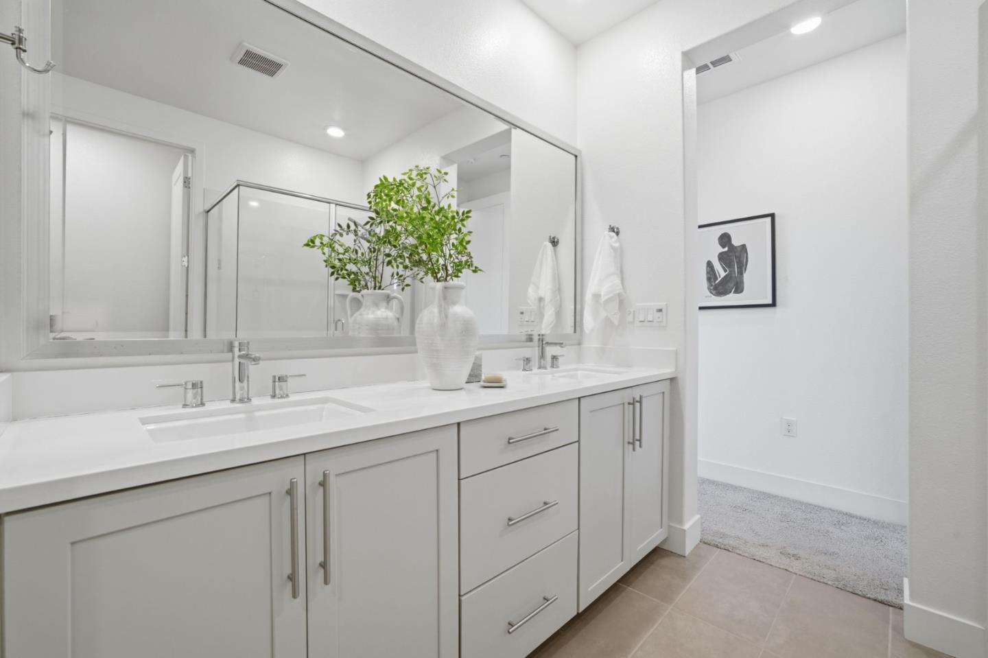 Detail Gallery Image 19 of 59 For 2235 Mora Pl, Mountain View,  CA 94040 - 3 Beds | 3/1 Baths
