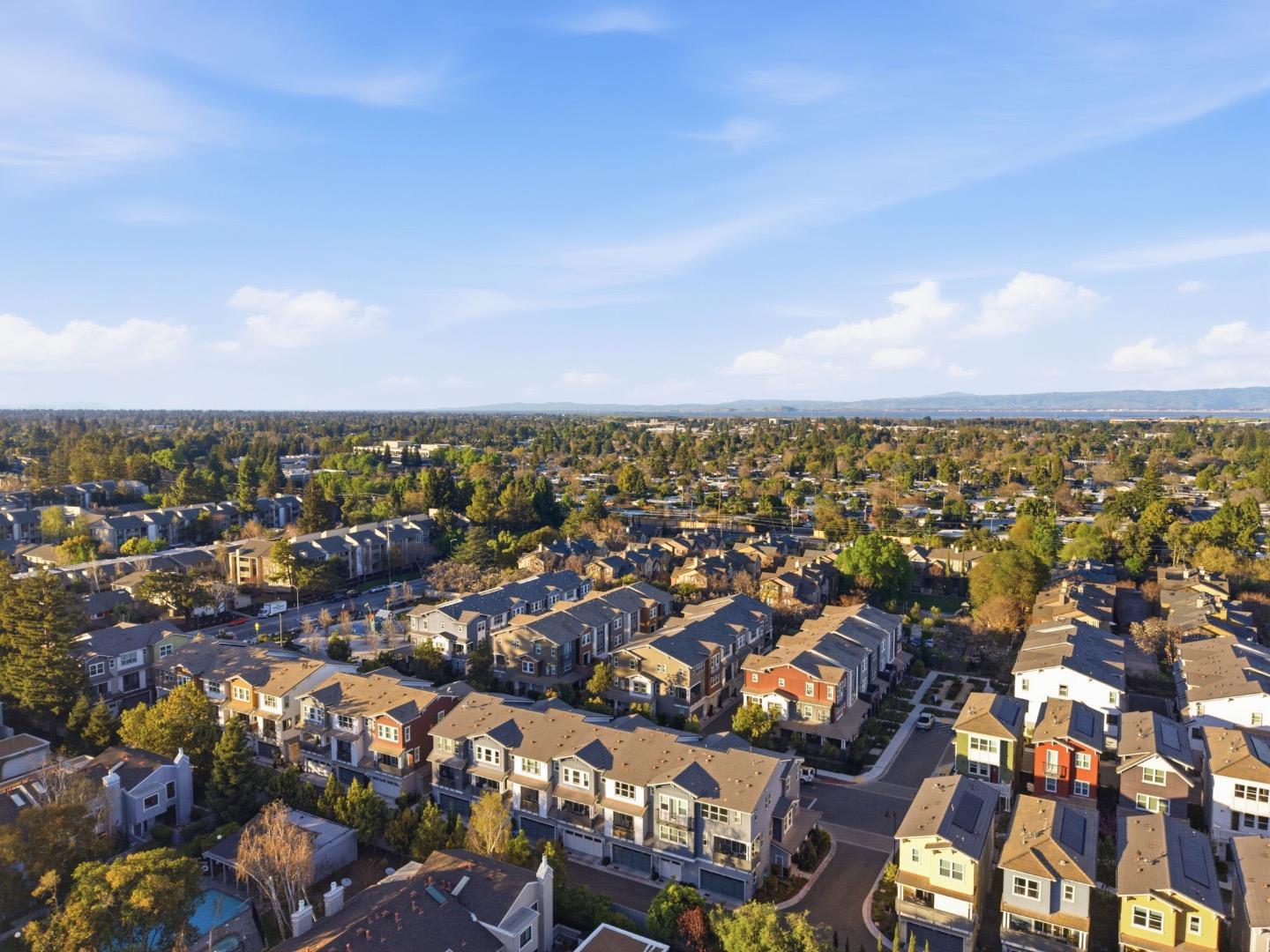 Detail Gallery Image 46 of 59 For 2235 Mora Pl, Mountain View,  CA 94040 - 3 Beds | 3/1 Baths