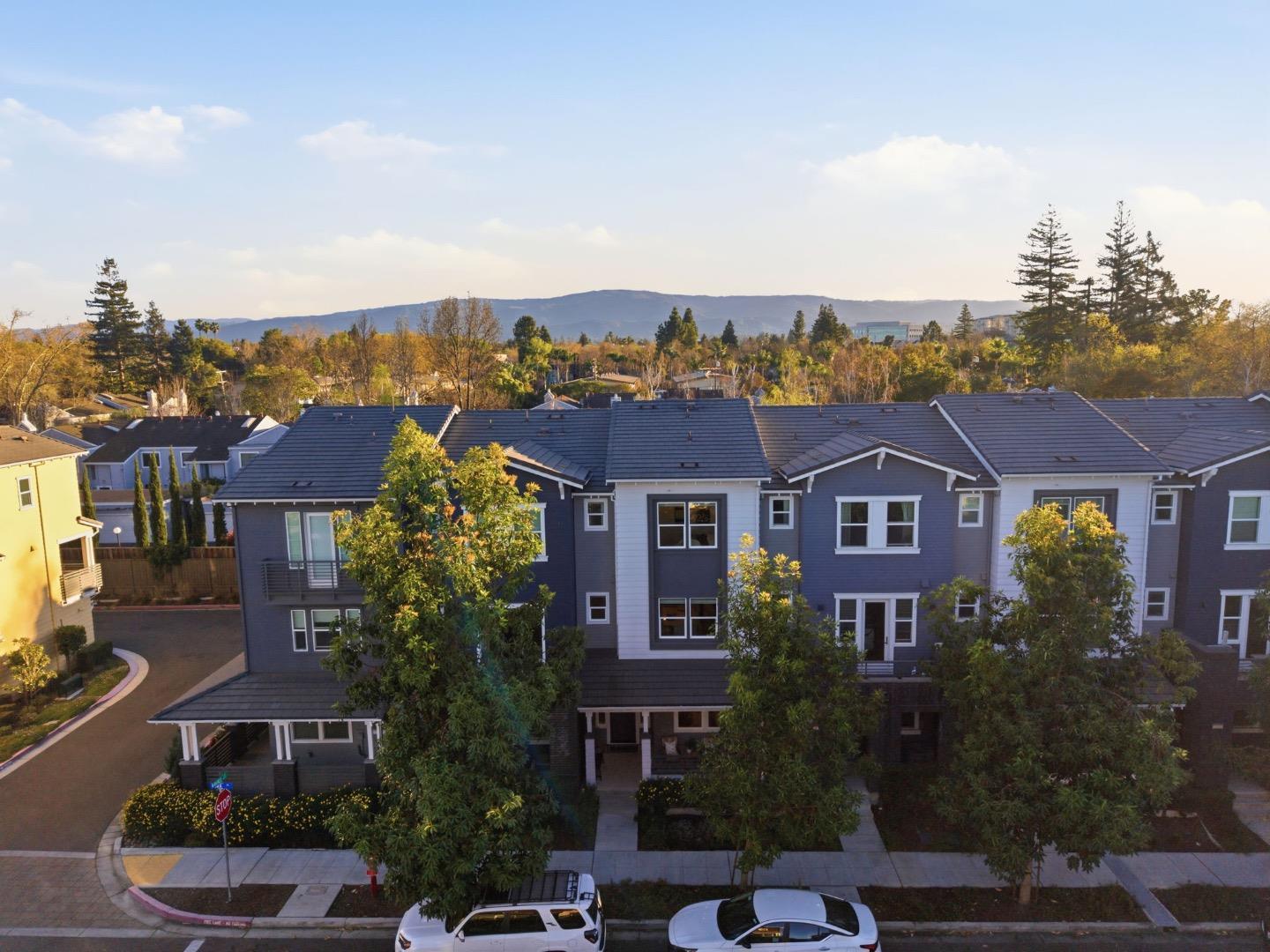 Detail Gallery Image 51 of 59 For 2235 Mora Pl, Mountain View,  CA 94040 - 3 Beds | 3/1 Baths