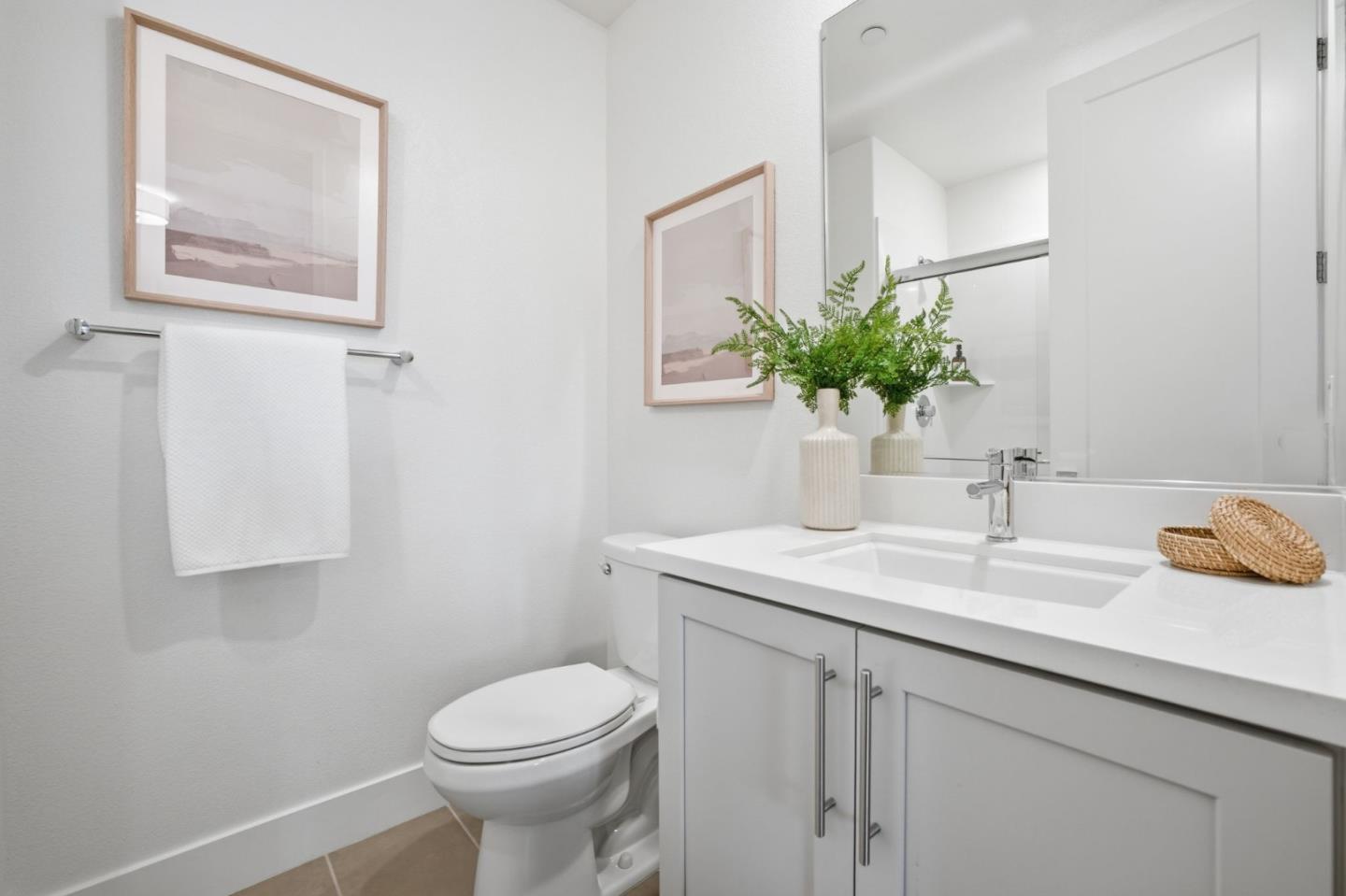 Detail Gallery Image 6 of 59 For 2235 Mora Pl, Mountain View,  CA 94040 - 3 Beds | 3/1 Baths